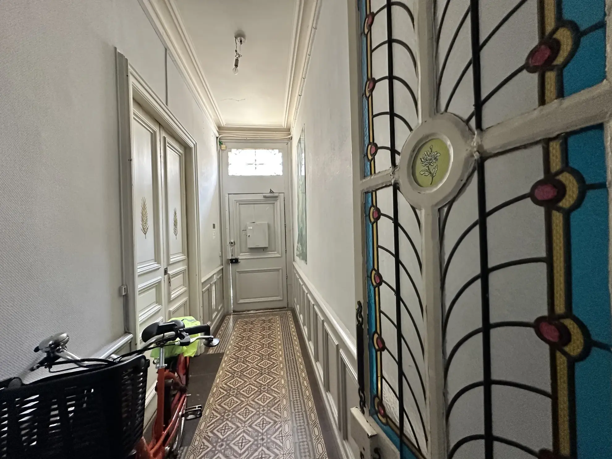 Duplex rénové avec studio indépendant à vendre au Mans, idéal investissement ou résidence 