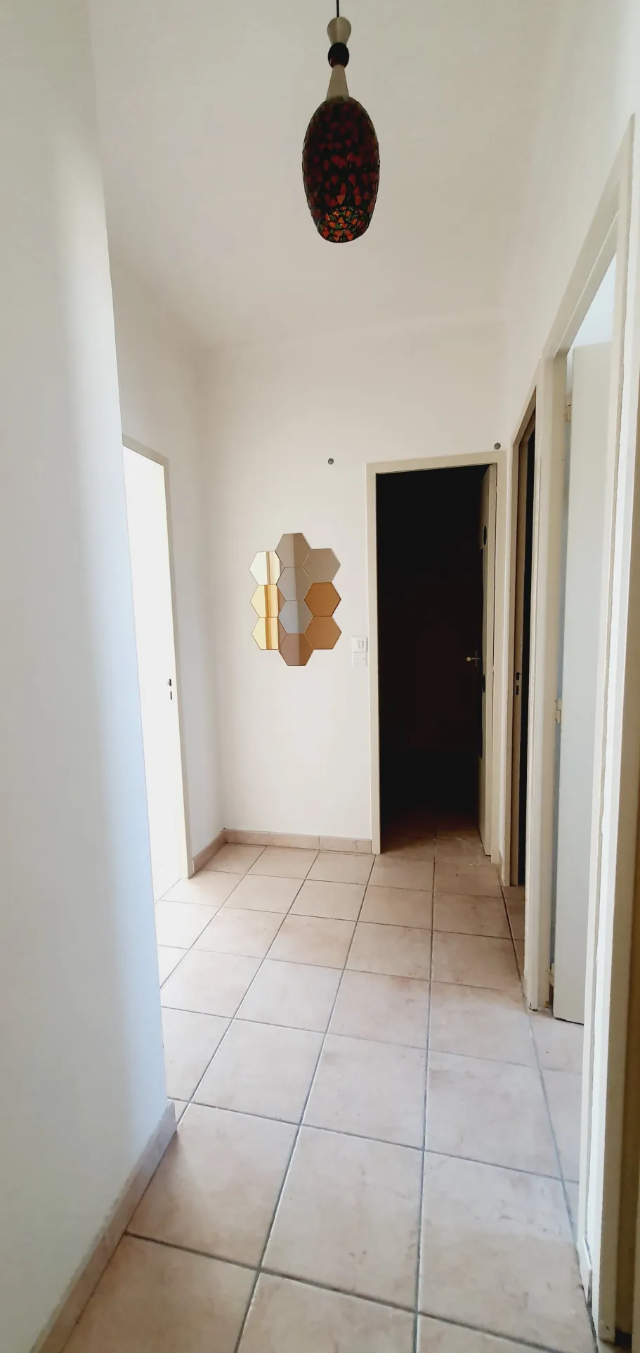 Appartement 4 pièces à Nîmes, centre-ville, avec cave et parking, idéal investisseur ou primo-accédant 