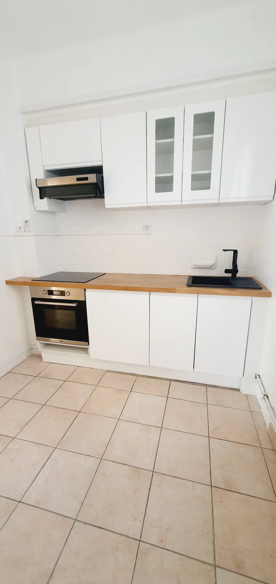 Appartement 4 pièces à Nîmes, centre-ville, avec cave et parking, idéal investisseur ou primo-accédant 