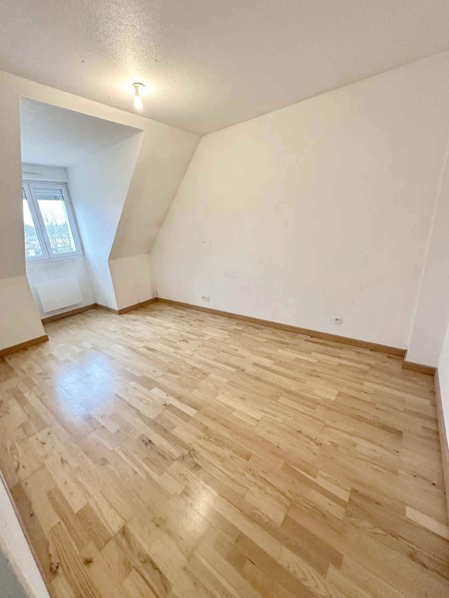 Maison 5 pièces à vendre à Saint André les Vergers, Troyes - Terrain 300m² 