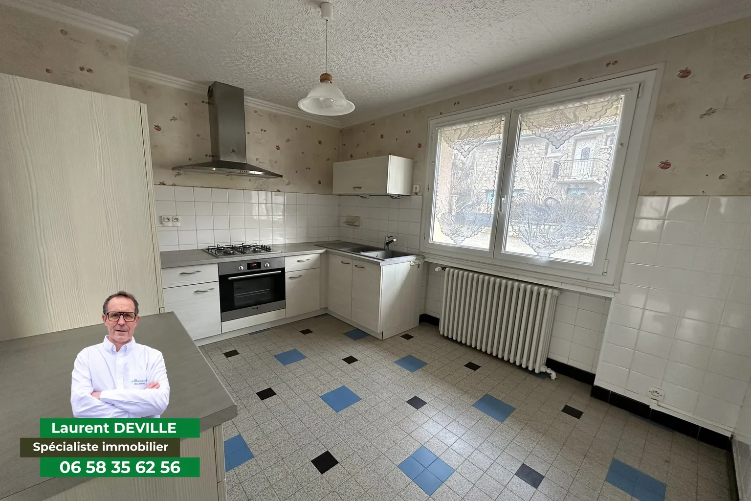 Maison indépendante avec terrain de 401 m² à Saint-Just-Malmont 