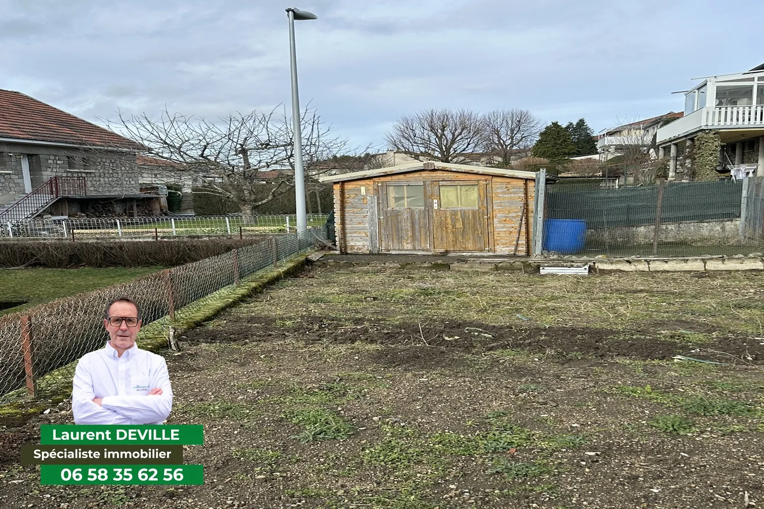 Maison indépendante avec terrain de 401 m² à Saint-Just-Malmont 