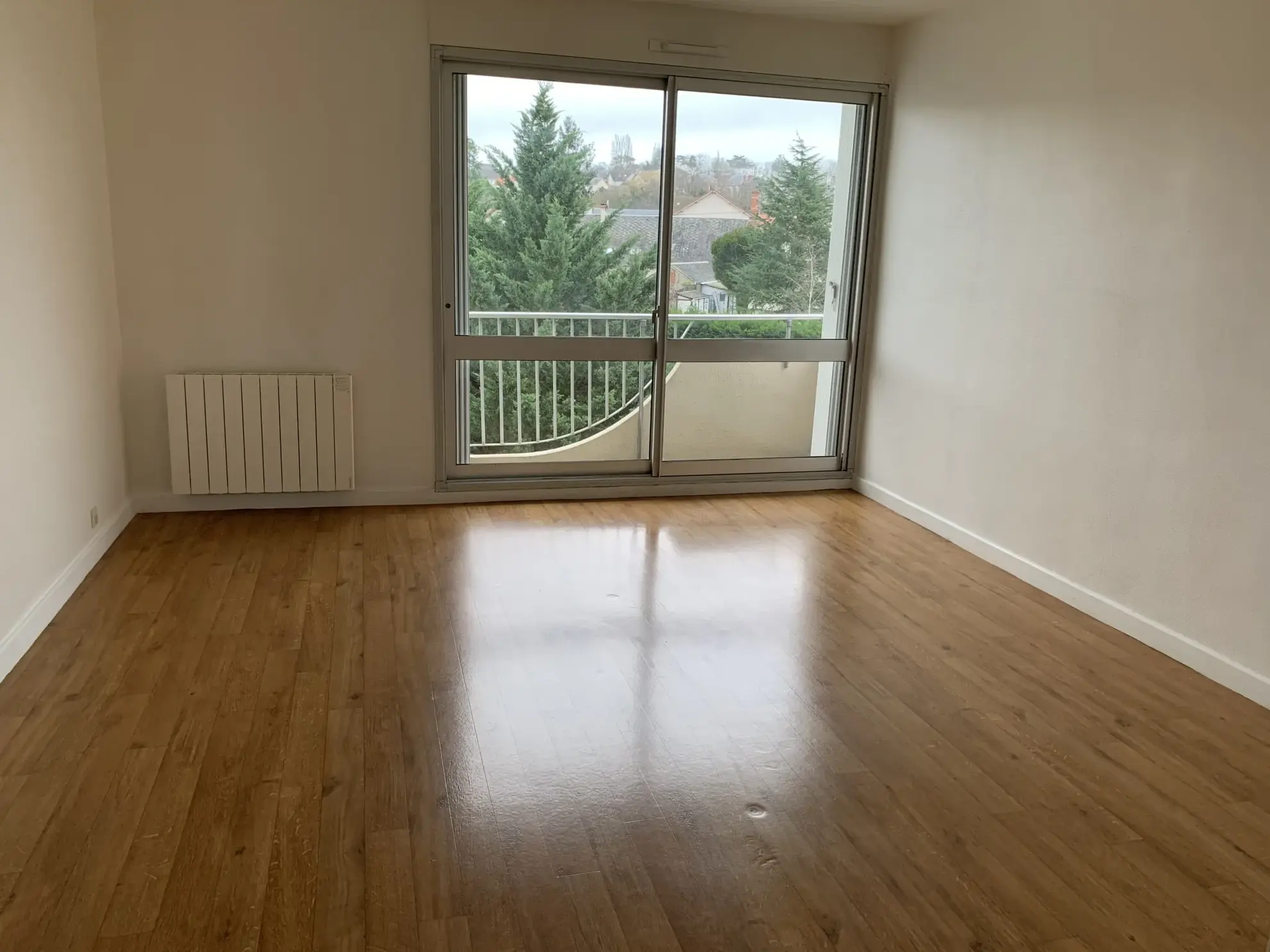Appartement F2 de 53 m² à Vierzon, proche centre-ville et gare 