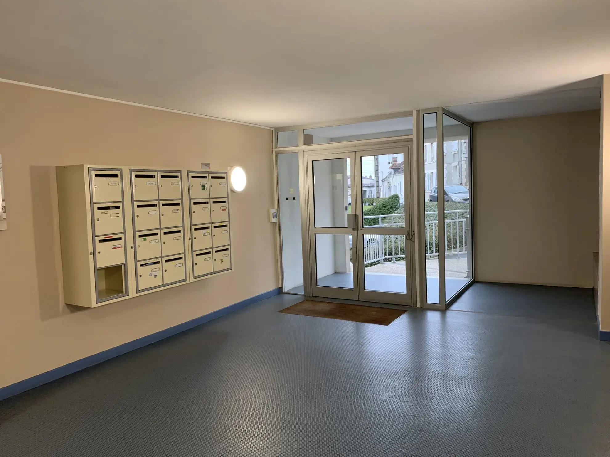 Appartement F2 de 53 m² à Vierzon, proche centre-ville et gare 