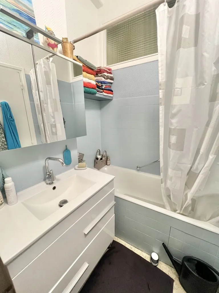 À vendre : Charmant appartement T3 de 72 m² au cœur de Riom 