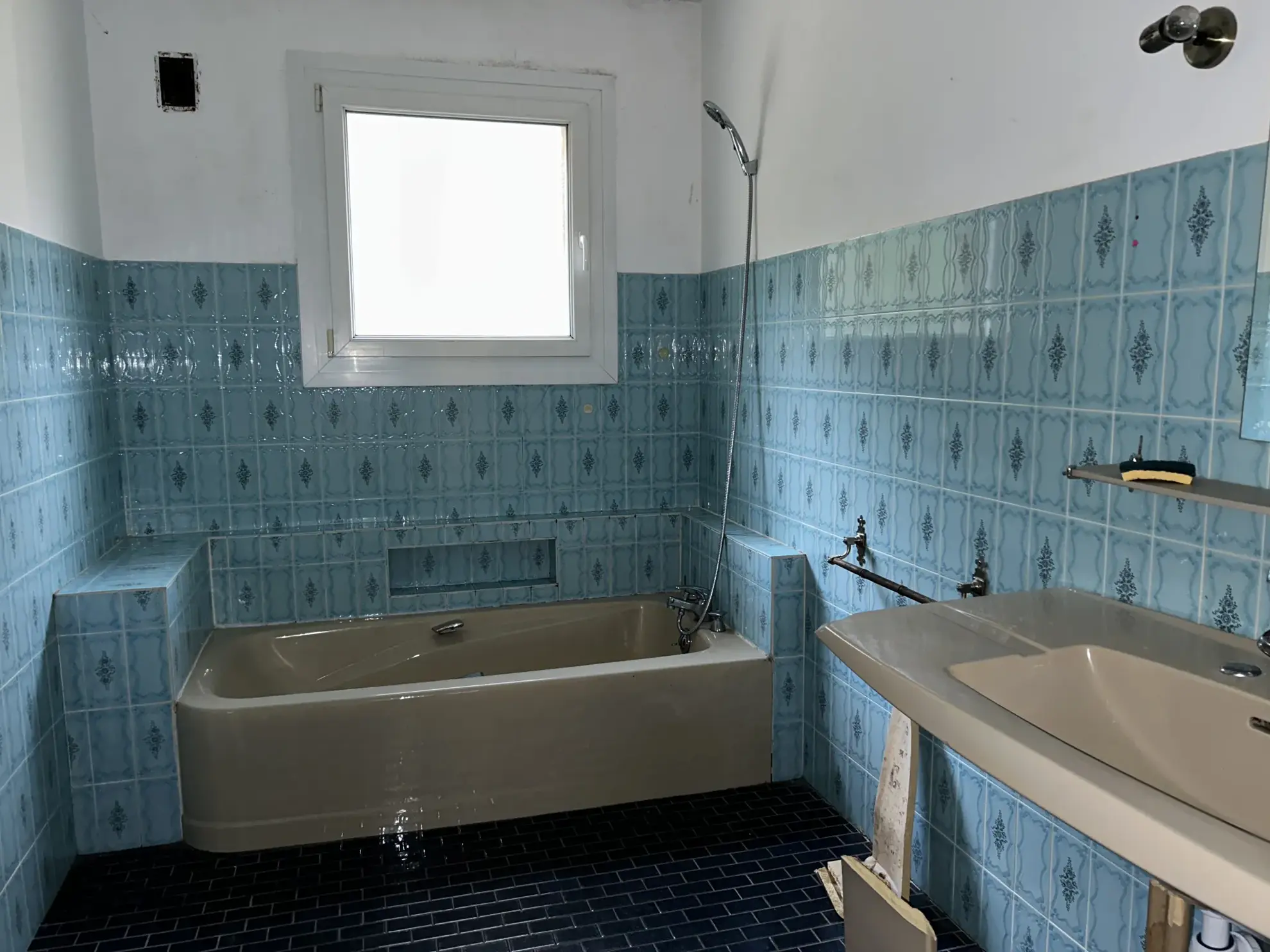 Maison à vendre à Egletons en Corrèze avec jardin et garage 