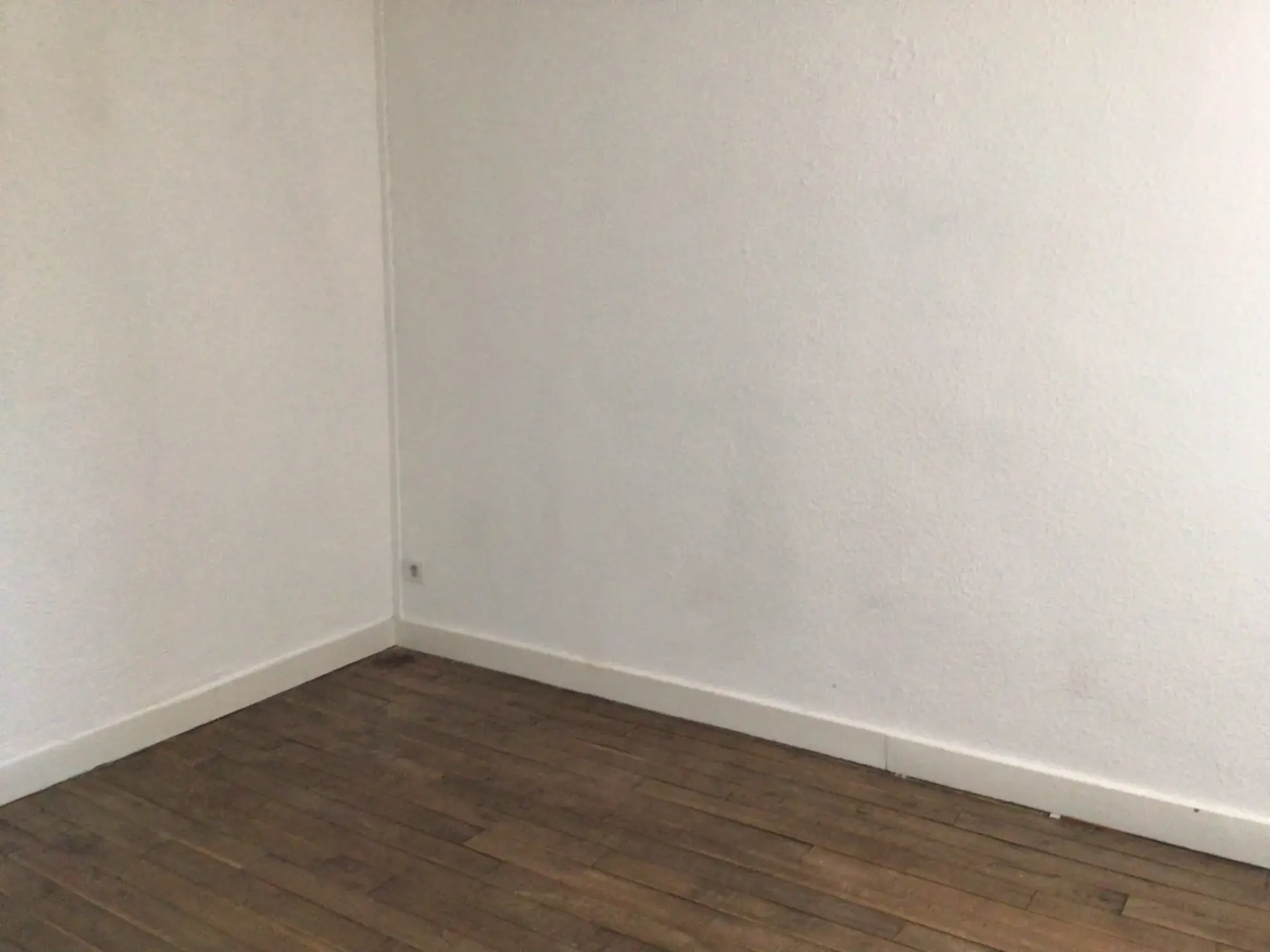 Maison à Montignac Lascaux avec jardin et garage - Historique et potentiel d'aménagement 