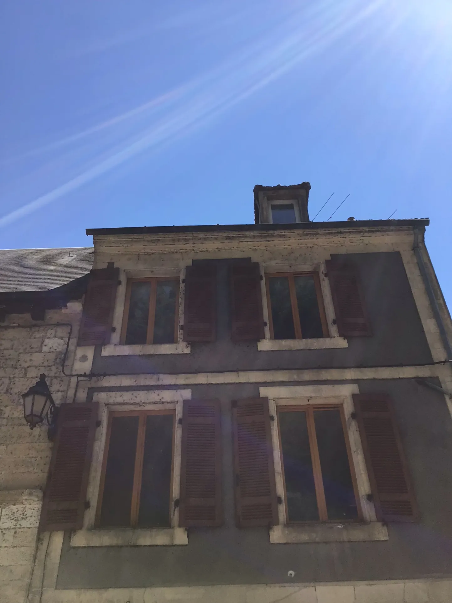 Maison à Montignac Lascaux avec jardin et garage - Historique et potentiel d'aménagement 