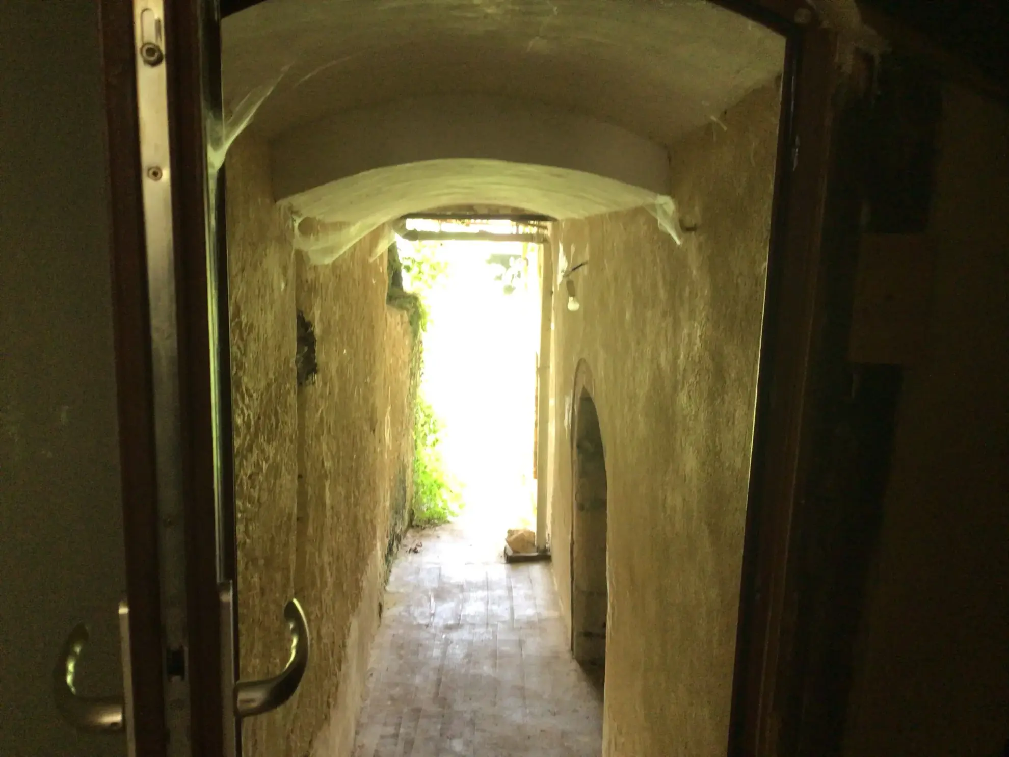 Maison à Montignac Lascaux avec jardin et garage - Historique et potentiel d'aménagement 