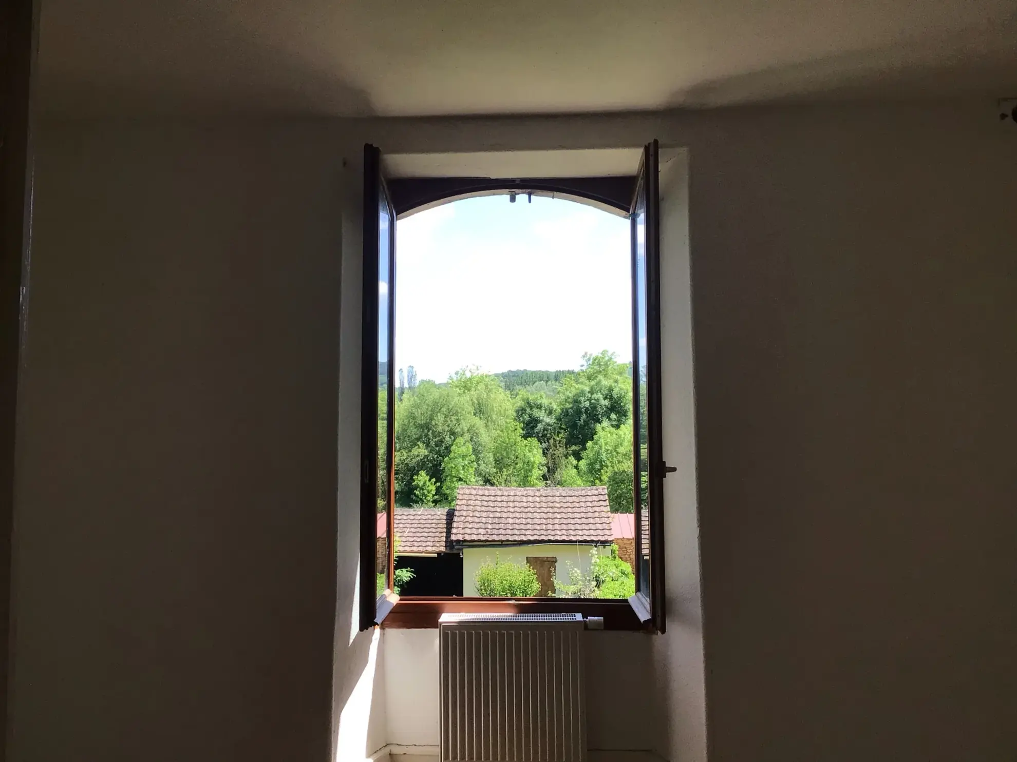 Maison à Montignac Lascaux avec jardin et garage - Historique et potentiel d'aménagement 