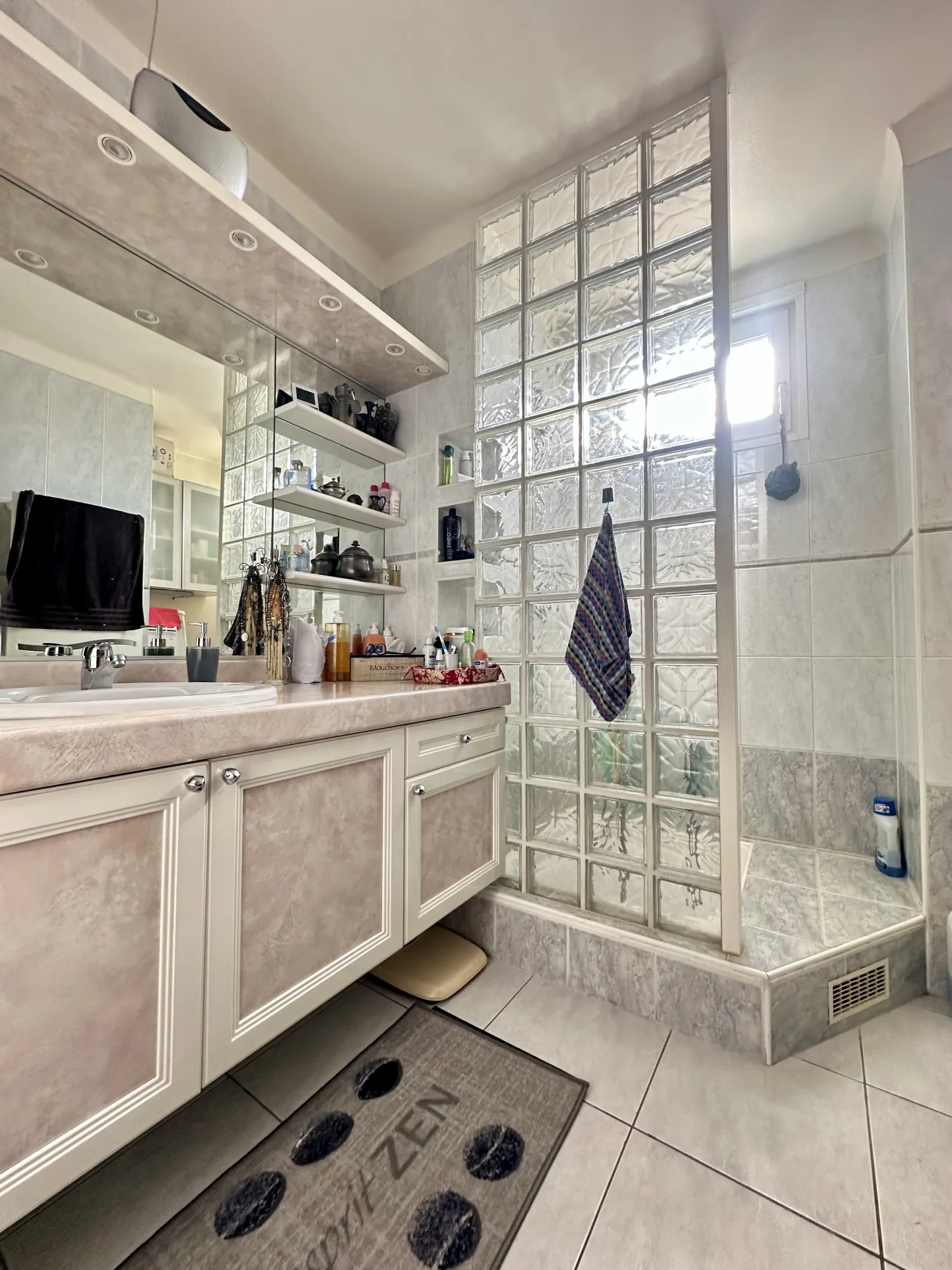 Appartement 4 pièces lumineux de 78 m² à Lyon - Secteur Monplaisir 