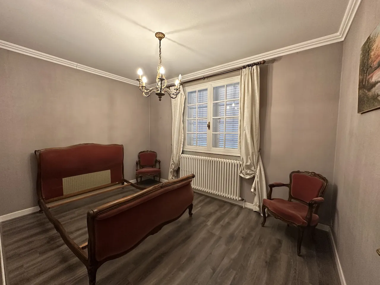 Maison à vendre à Marcigny avec sous-sol, garage et terrain de 542 m² 