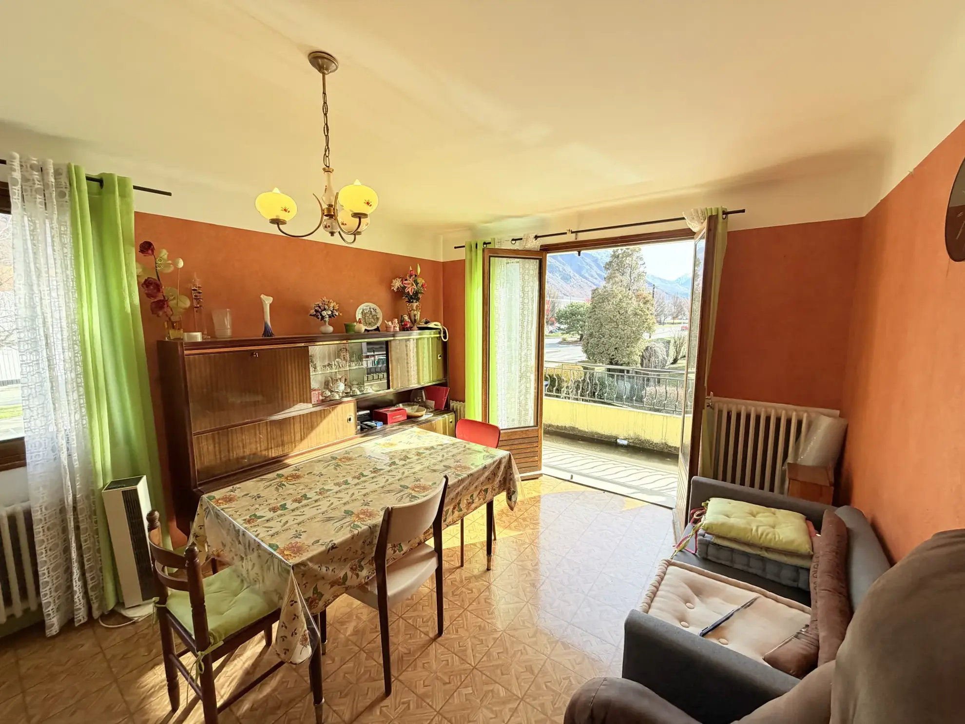 Maison à rénover avec grand potentiel à Saint-Jean-de-Maurienne 