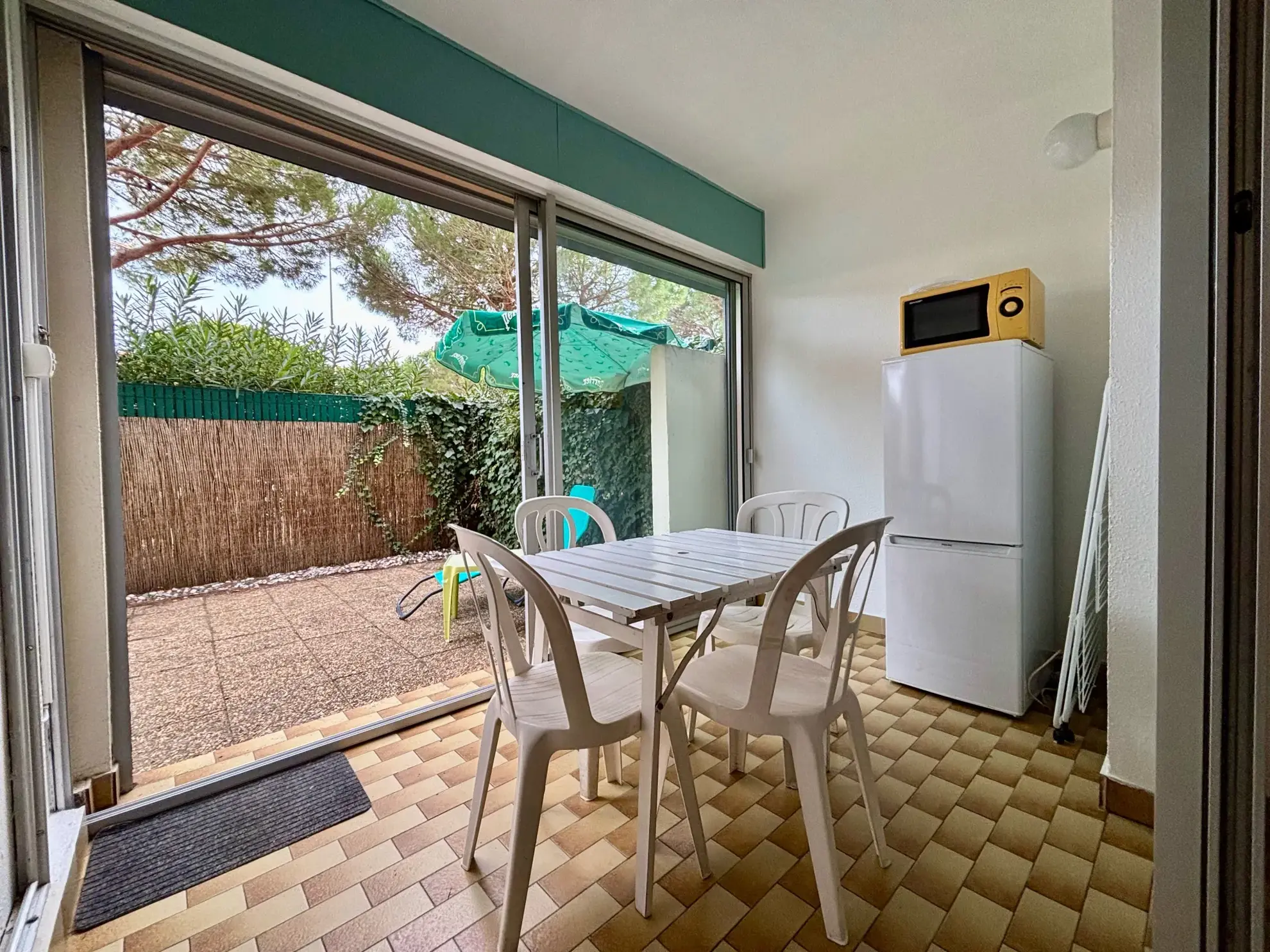 Appartement avec terrasse et parking privé à Saint-Cyprien-Plage