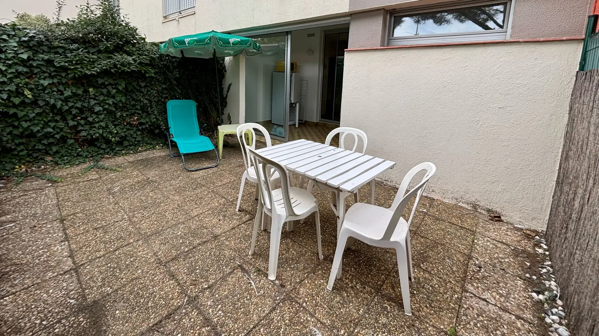 Appartement avec terrasse et parking privé à Saint-Cyprien-Plage 