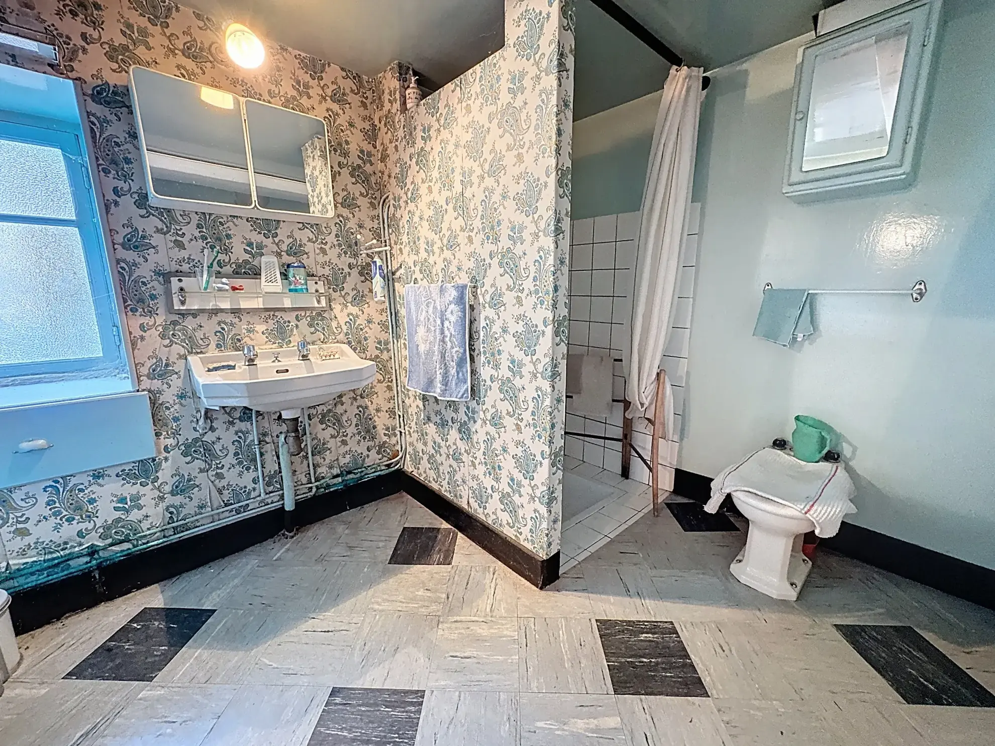 Ferme à vendre à Oëlleville avec jardin et dépendances 