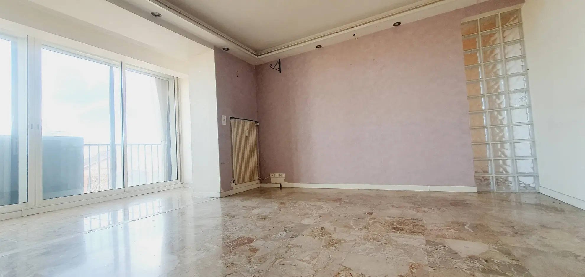 Appartement de 3 pièces à Nîmes, emplacement privilégié, proche gare et commerces