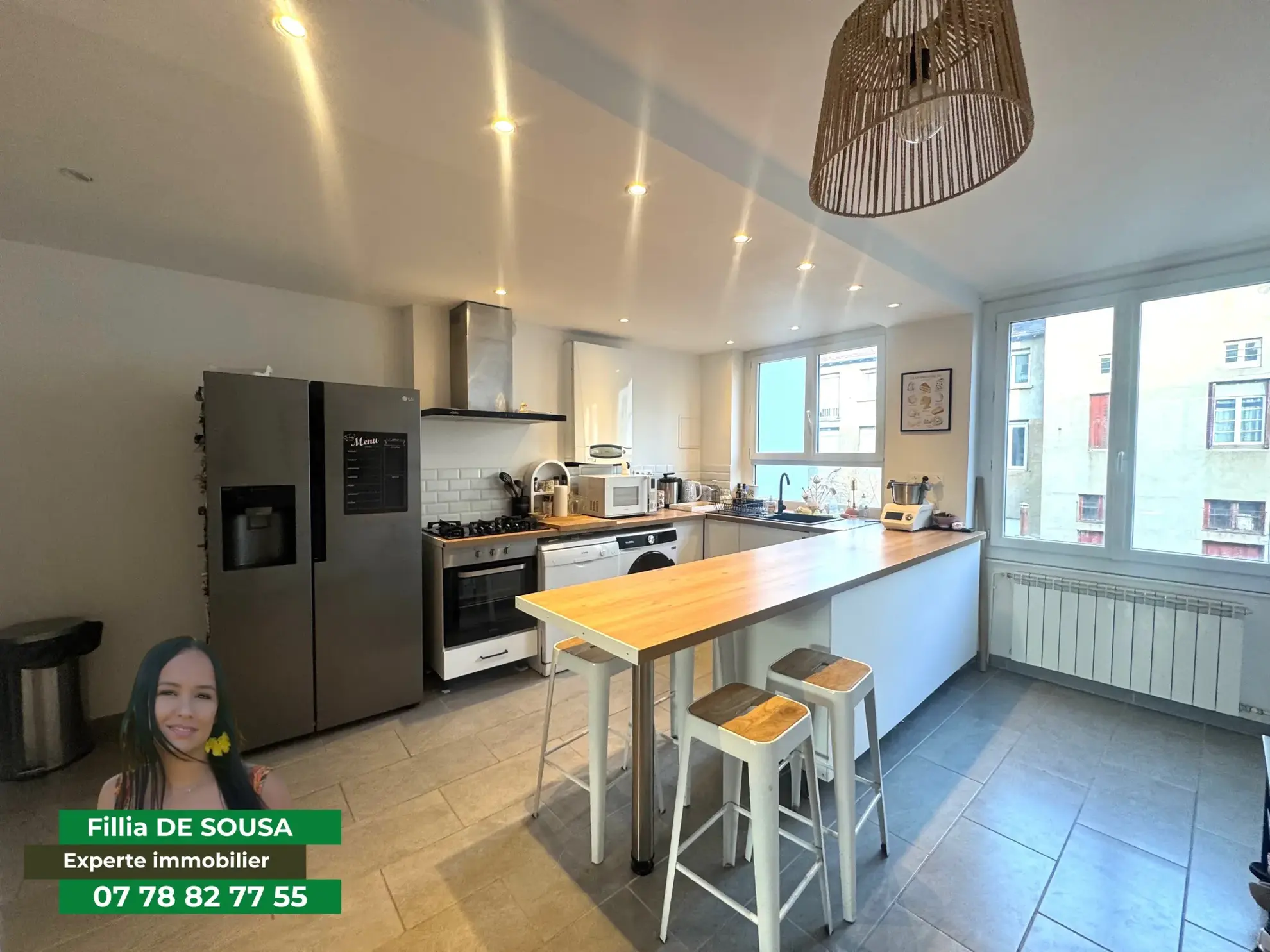 Charmant duplex F5 de 130,77 m² à Saint-Étienne Trefilerie - Dernier étage 