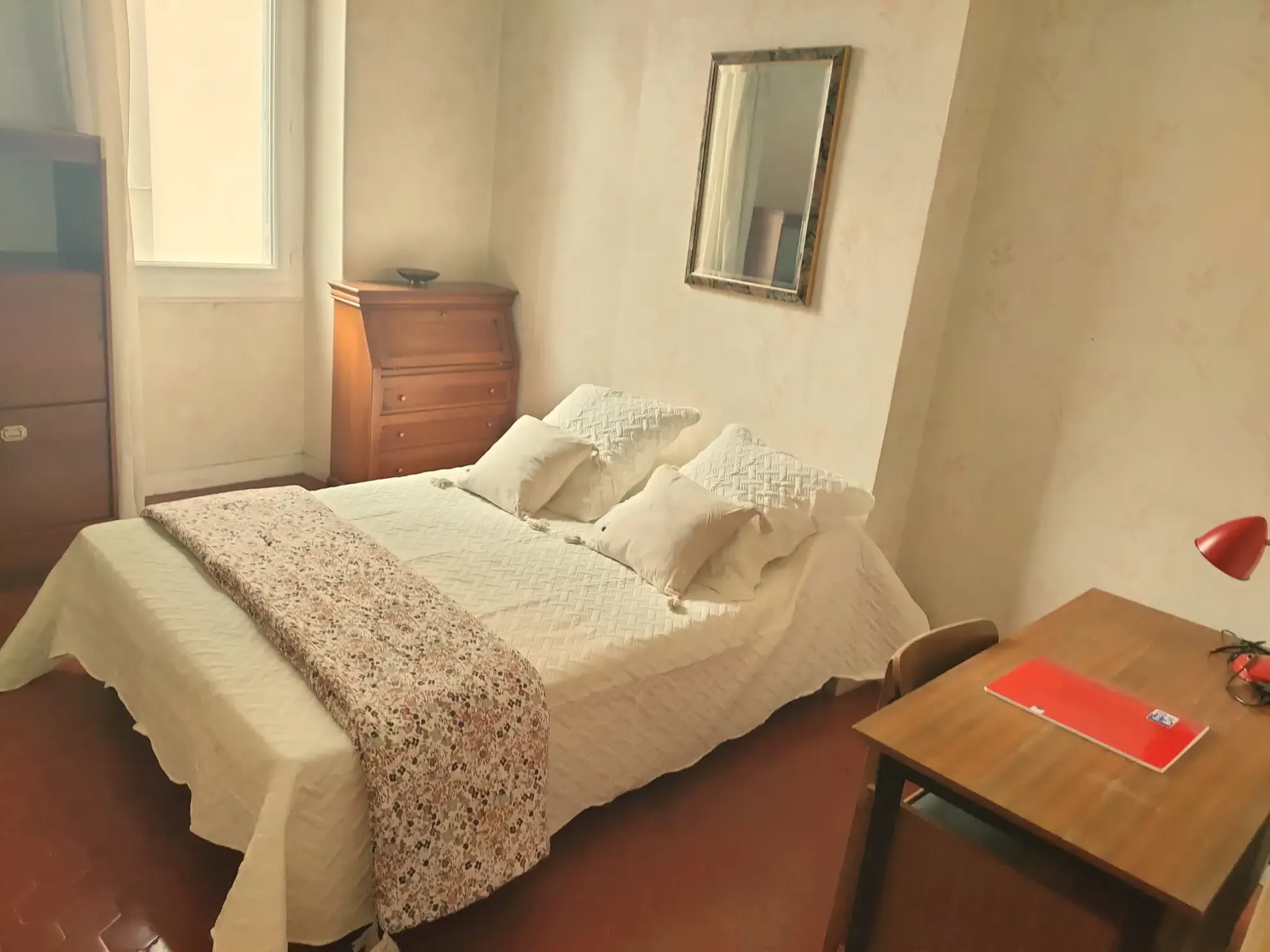 Bel appartement familial de 77 m² avec cave à Marseille 4ème 