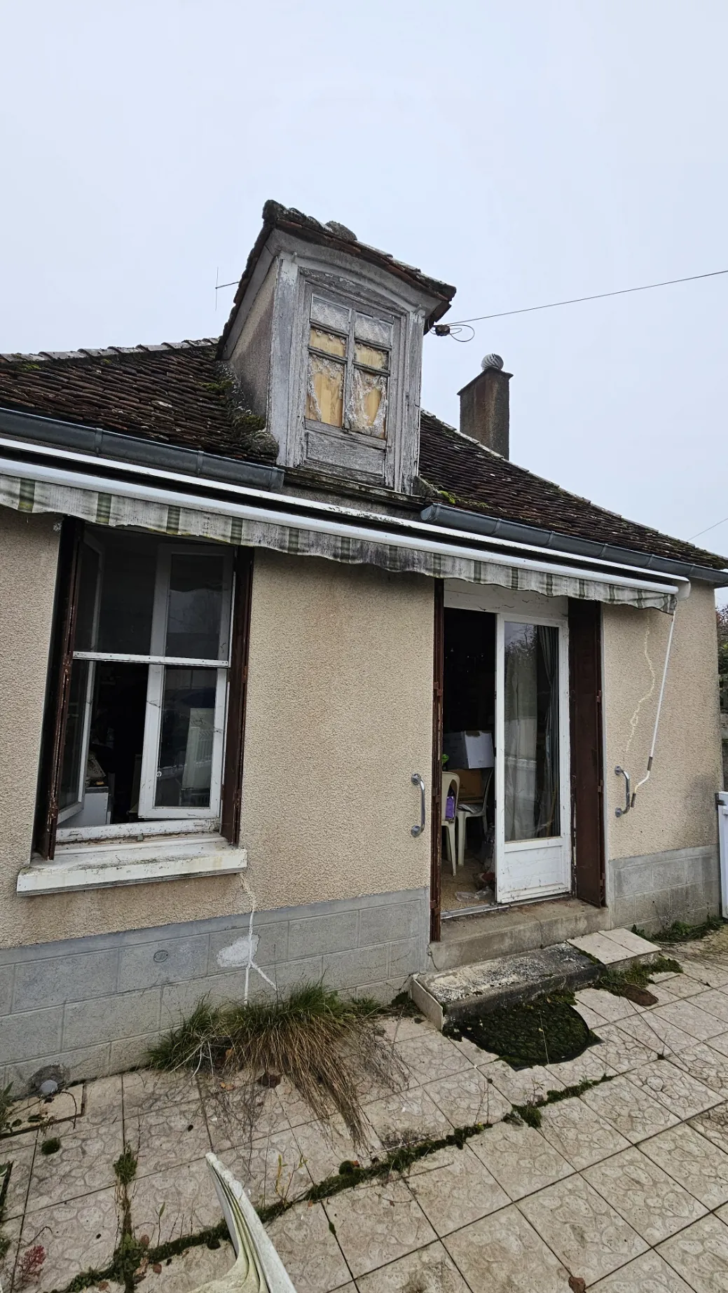 Maison à Belabre (36) avec terrasse, 38 m², construite en 1942 