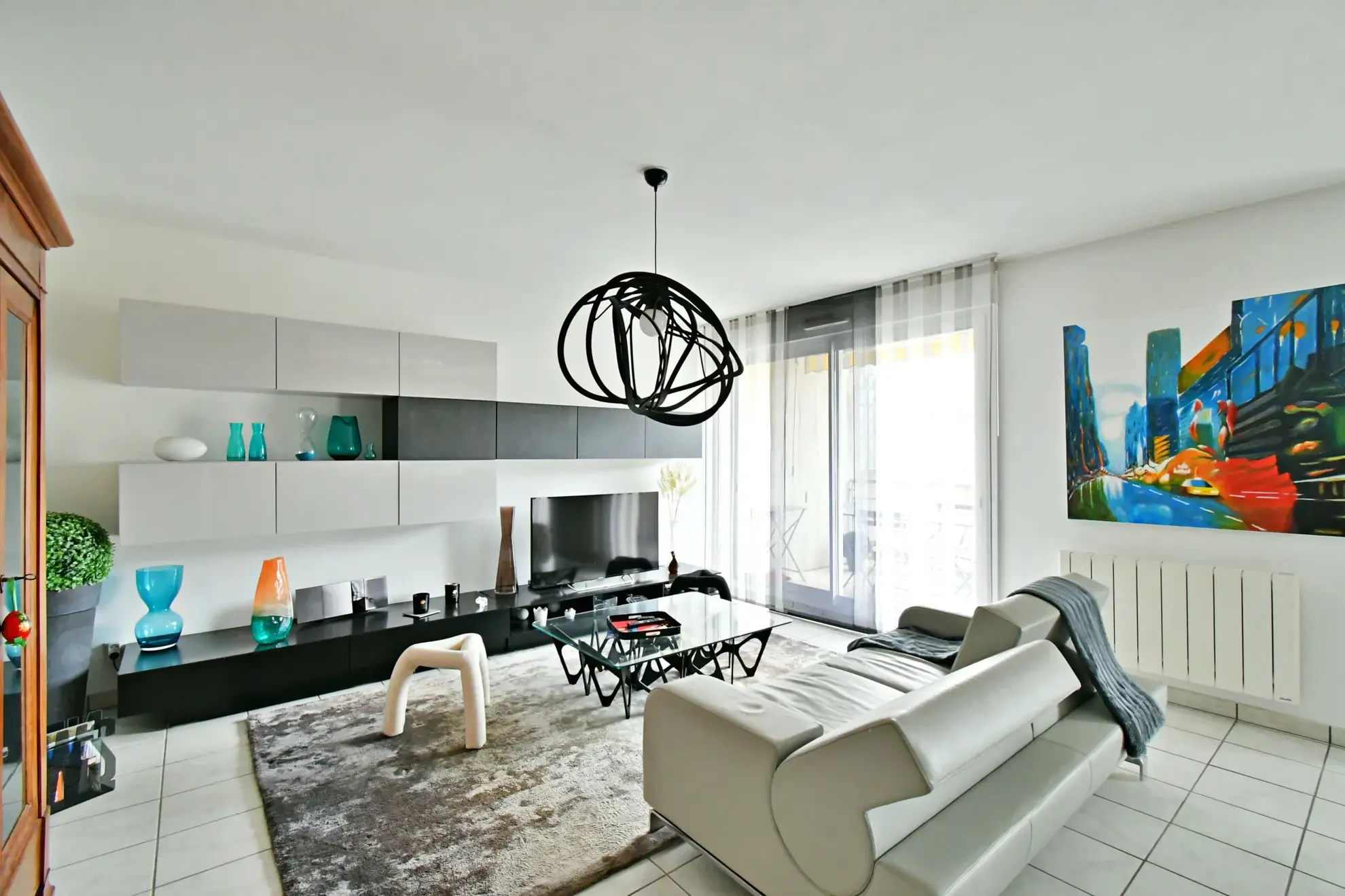 A vendre appartement traversant de 91 m² avec terrasse et garage à Clermont-Ferrand La Glacière 