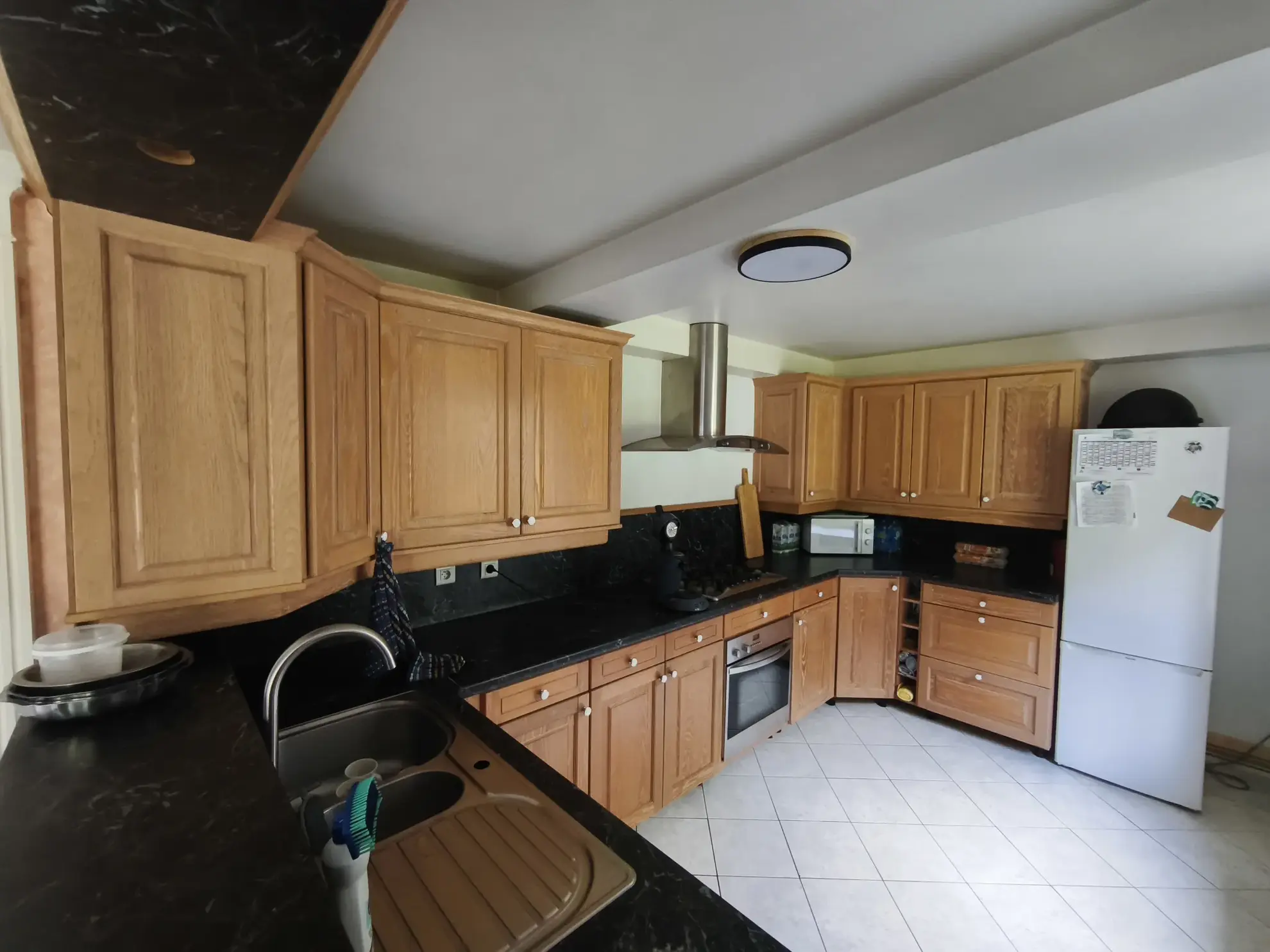 Achat maison de 77 m² à Marolles Les Braults avec garage et potentiel de rénovation 