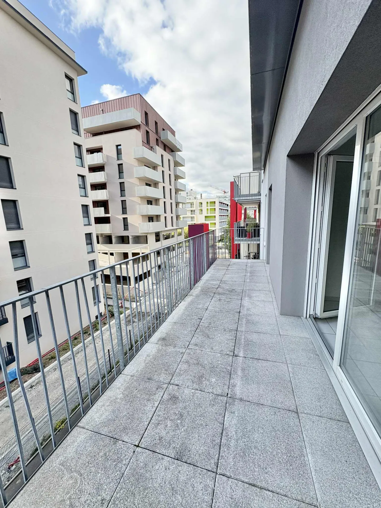 Appartement T3 de 60 m² avec balcon et parking à Clermont-Ferrand