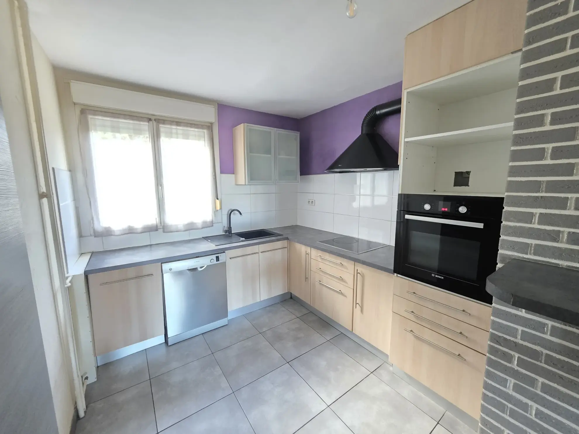 Appartement 4 chambres avec balcon à Martigues, résidence Paradis Parc 