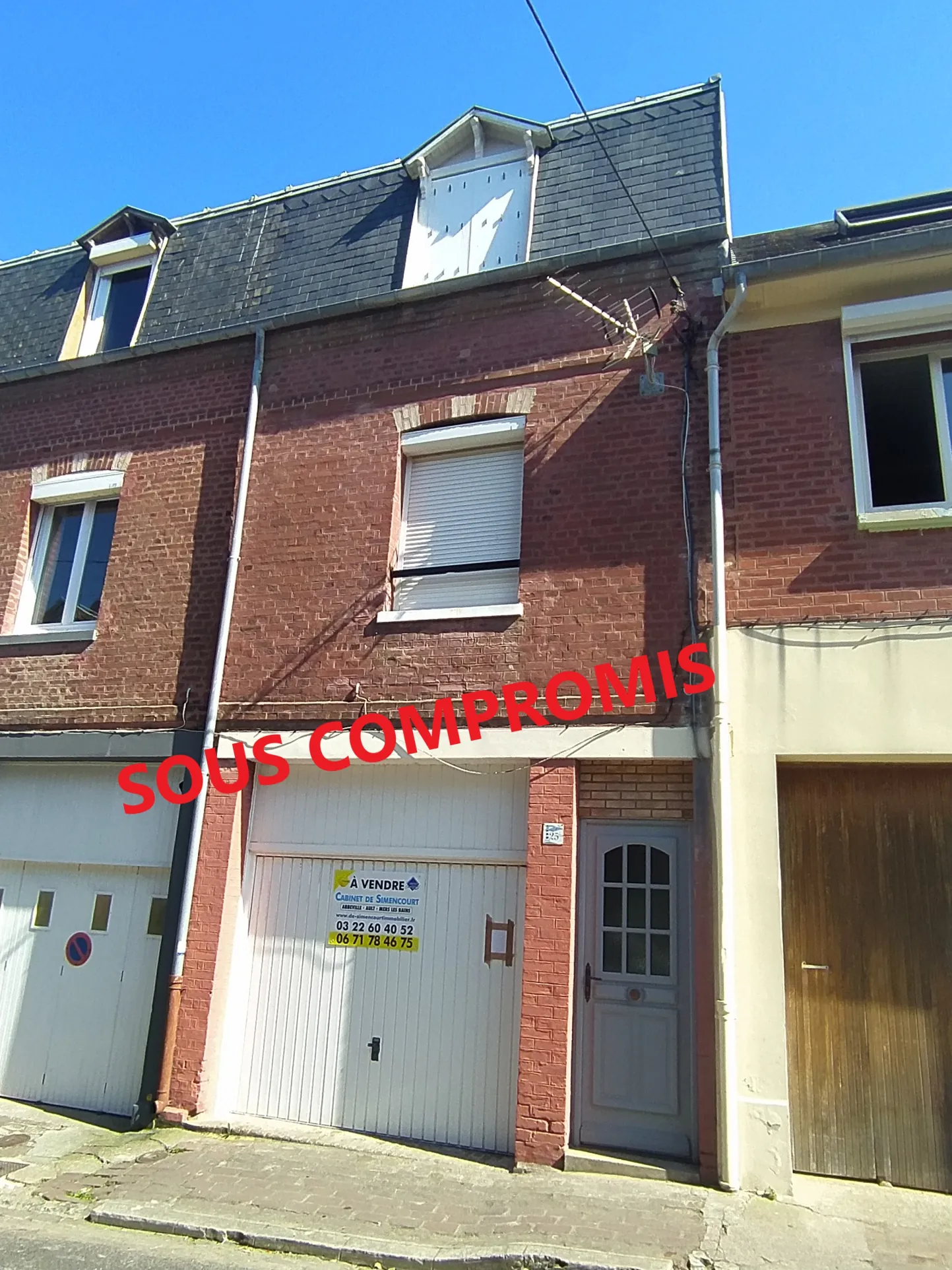 Maison de ville à Ault avec garage, à deux minutes de la mer et des commerces