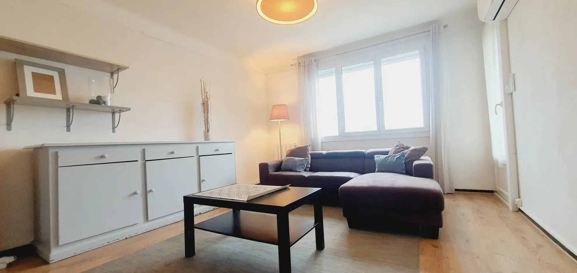 Bel appartement de 86 m² avec grand balcon proche gare à Nîmes 