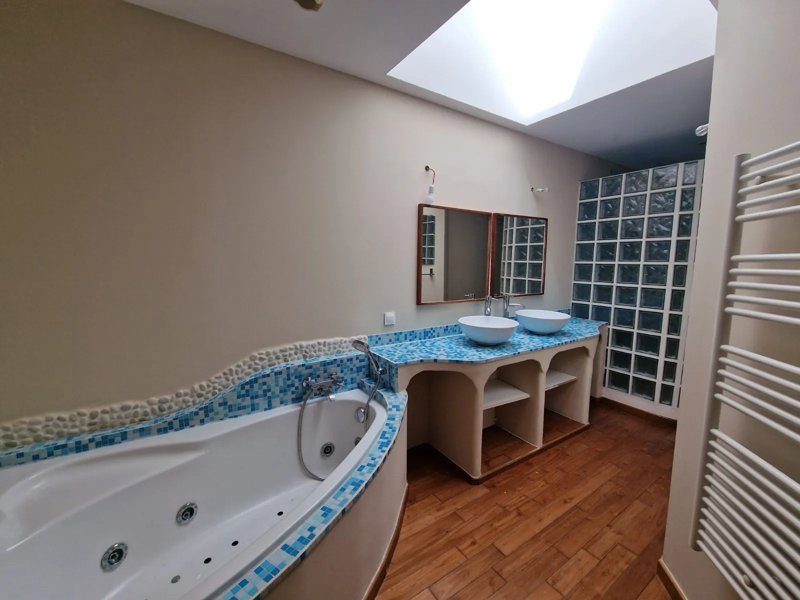 Maison de ville T5 de 159 m² à Villefranche-de-Lauraguais – Immobilier moderne et charme ancien 