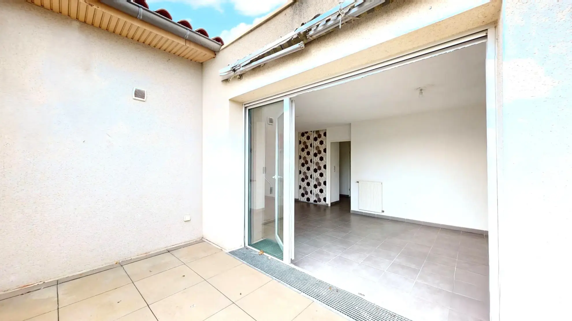 À vendre appartement T3 lumineux avec terrasse et parking sécurisé à Toulouse 