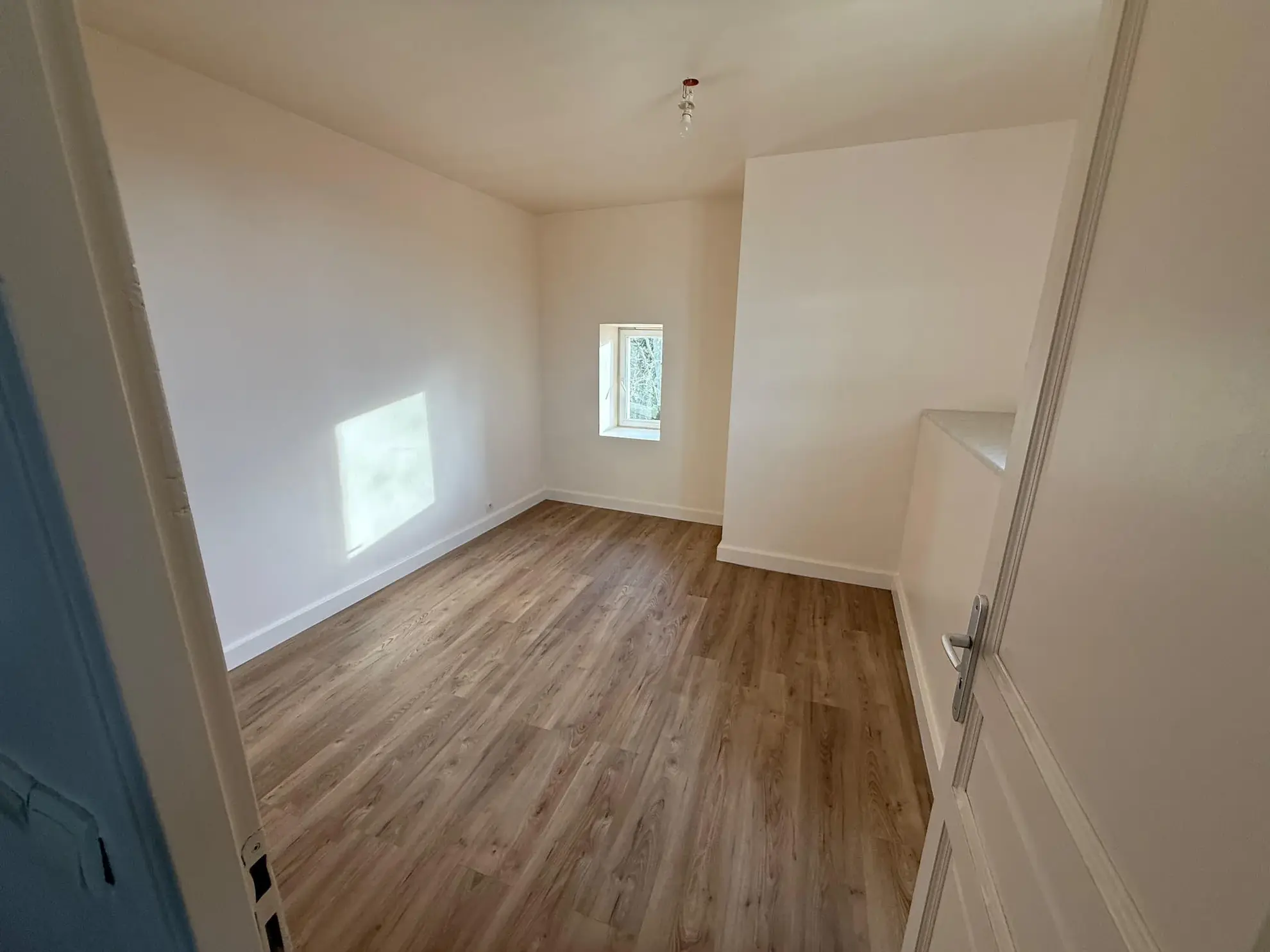 À vendre T2 lumineux de 36 m² à Bouc Bel Air, secteur Croix d'Or 