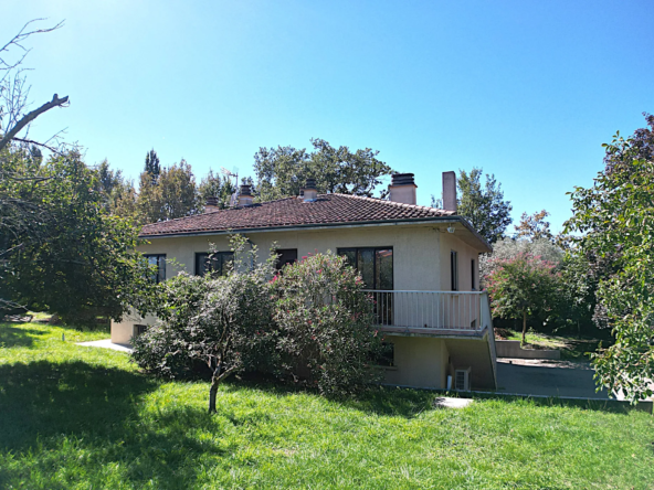 Maison spacieuse de 230m² avec terrain arboré à Grépiac près de Venerque