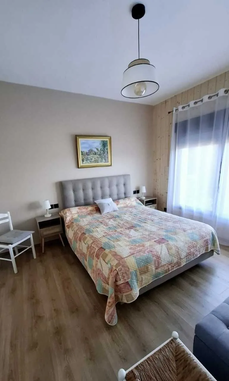 À vendre - Appartement T3 rénové à Egat, proche Font-Romeu avec jardin privatif 