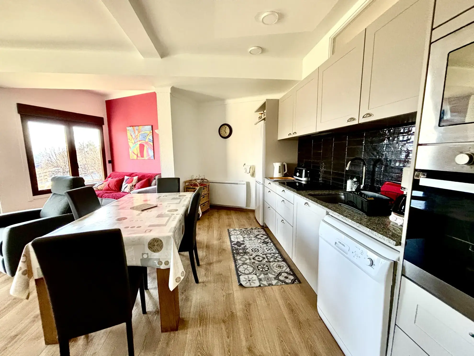 À vendre - Appartement T3 rénové à Egat, proche Font-Romeu avec jardin privatif 