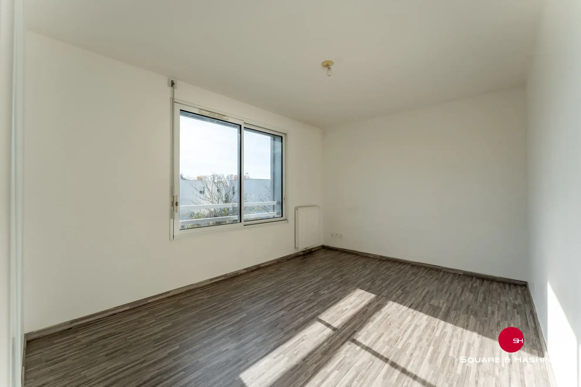 Appartement lumineux de 45 m² avec terrasse à Bègles, idéalement situé 