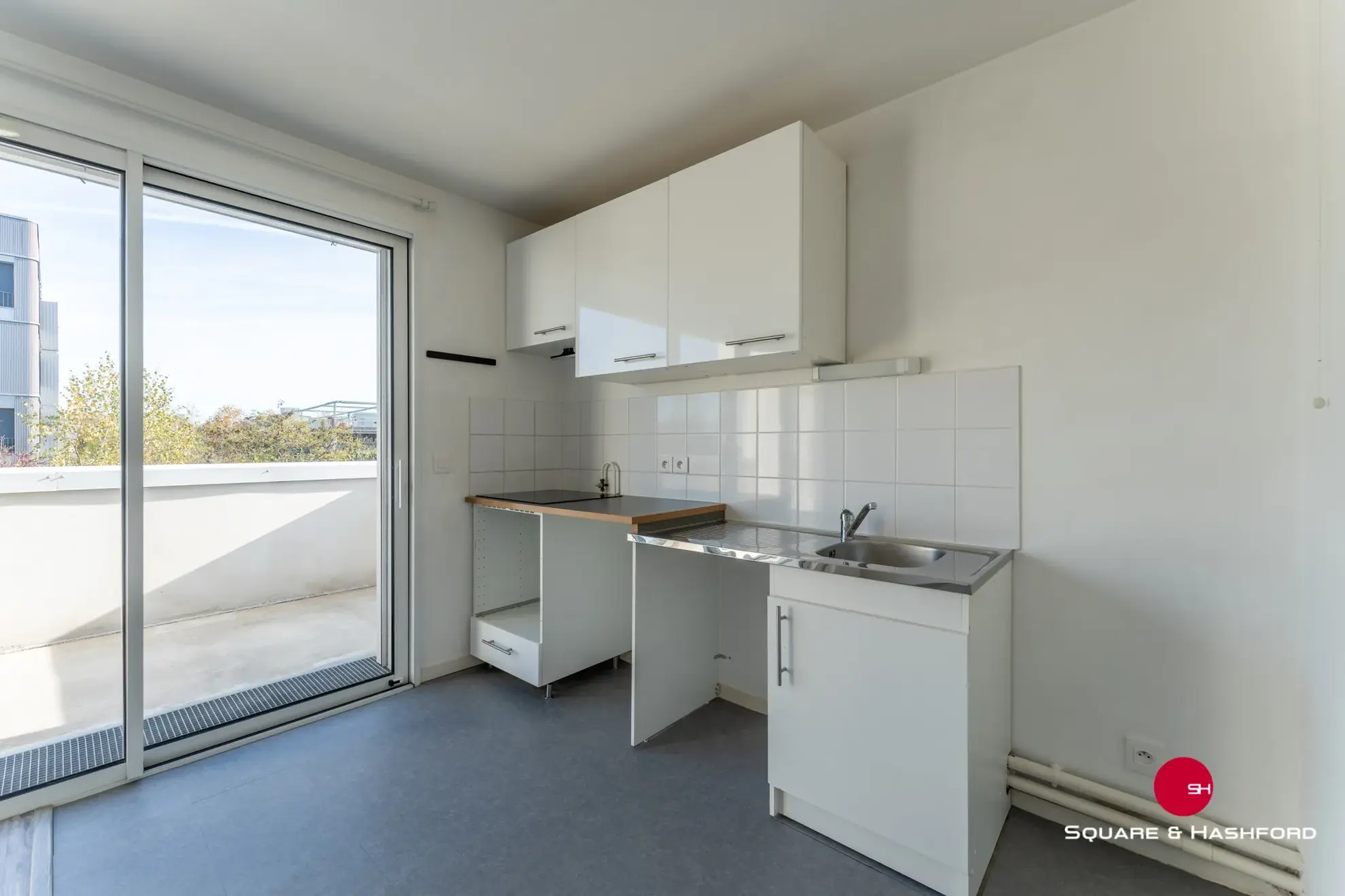 Appartement lumineux de 45 m² avec terrasse à Bègles, idéalement situé 