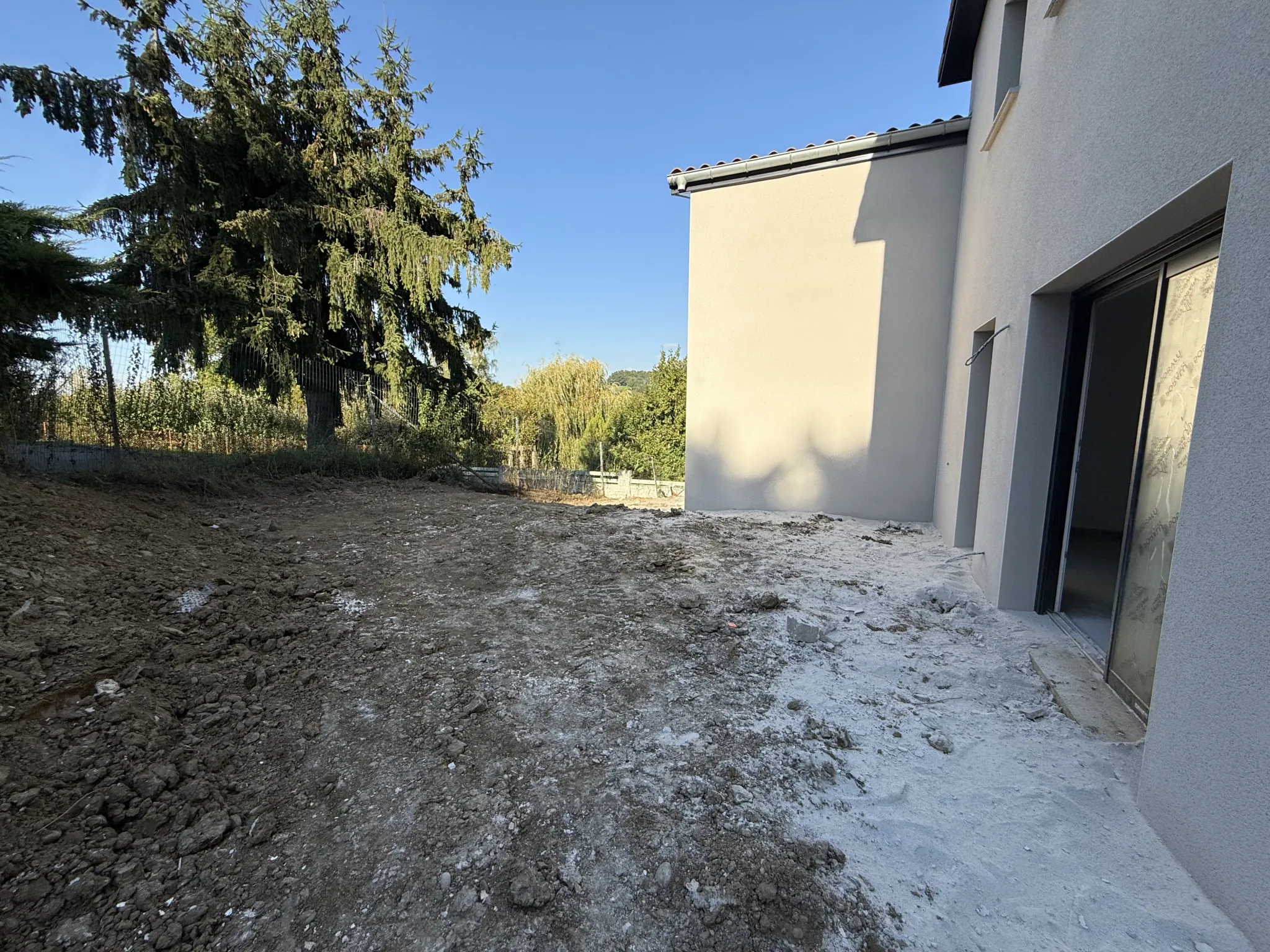 Villa moderne de 81 m² avec jardin et garage à Eyzin-Pinet, proche Vienne 