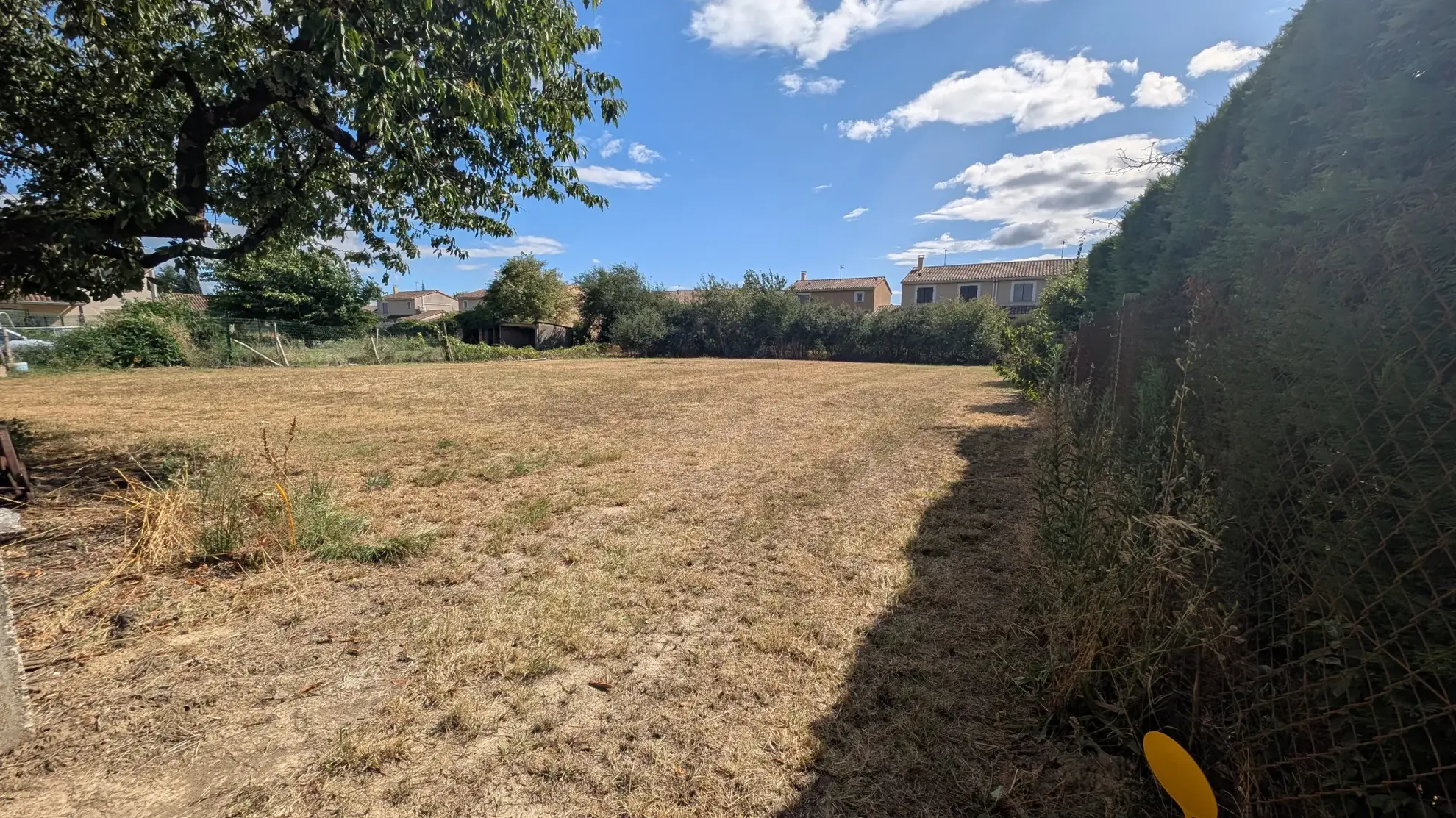 Terrain de 931 m² à Daux près de Mondonville – Terrain à bâtir non viabilisé