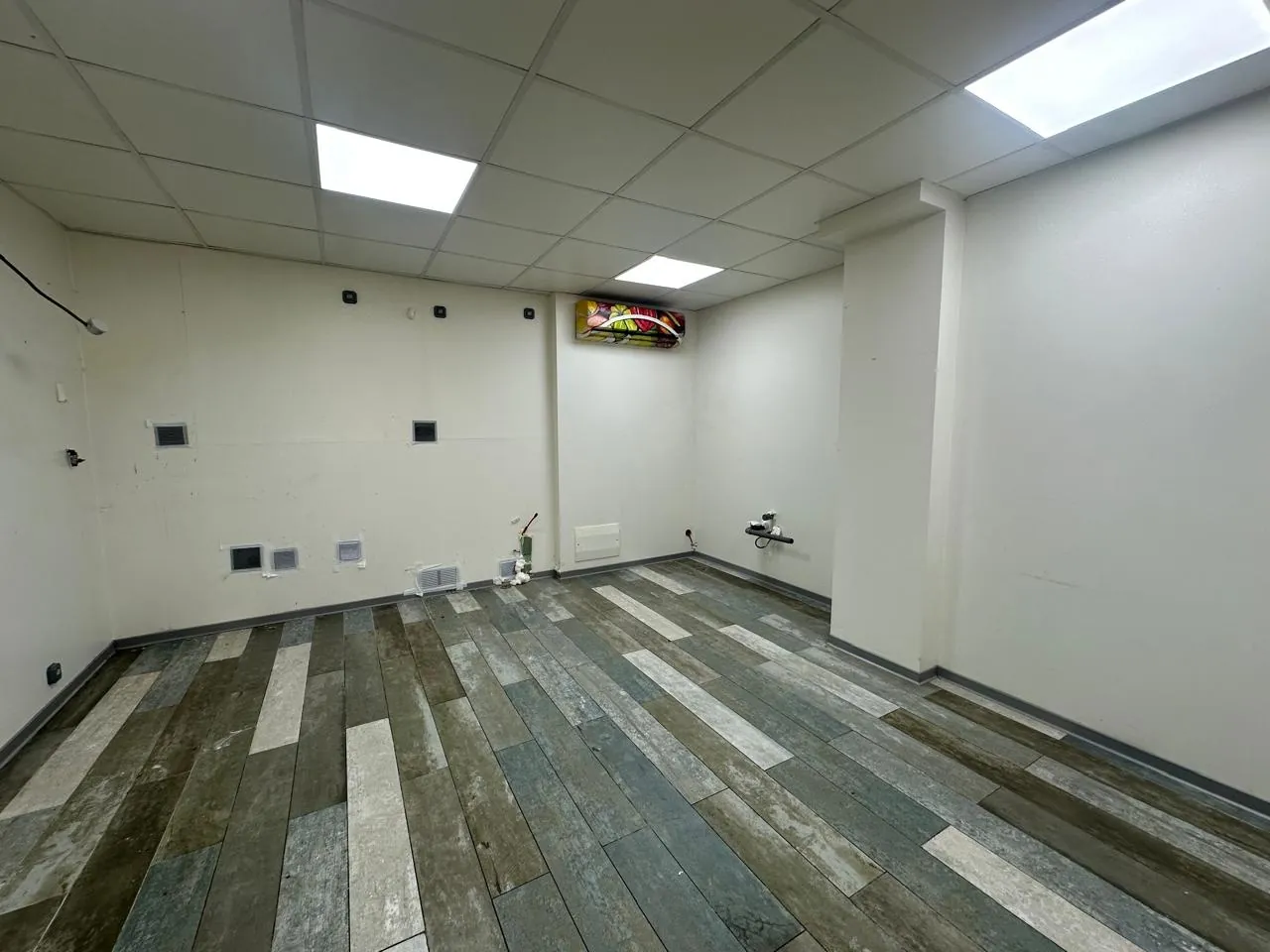 Maison rénovée en centre-ville de Fort de France pour usage professionnel ou habitation 