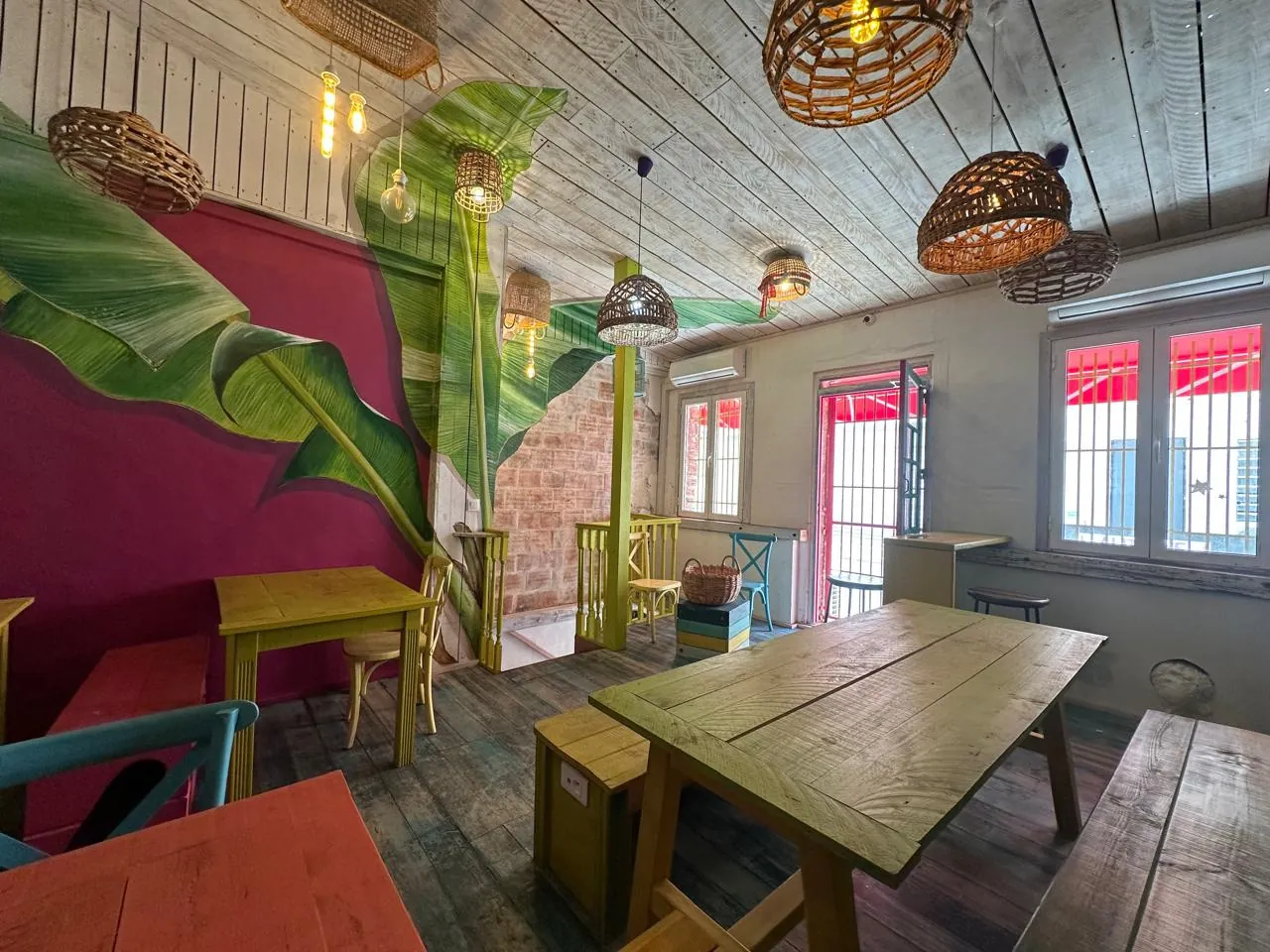 Maison rénovée en centre-ville de Fort de France pour usage professionnel ou habitation 