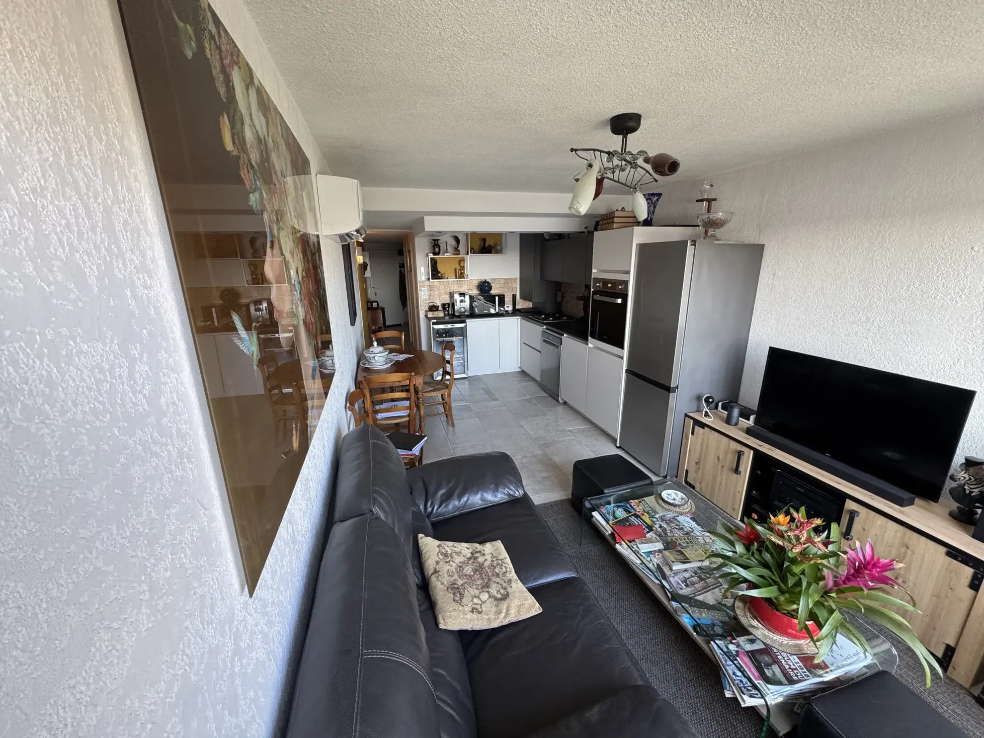 Achat appartement T2 duplex rénové avec vue port et parking à Cap d'Agde 