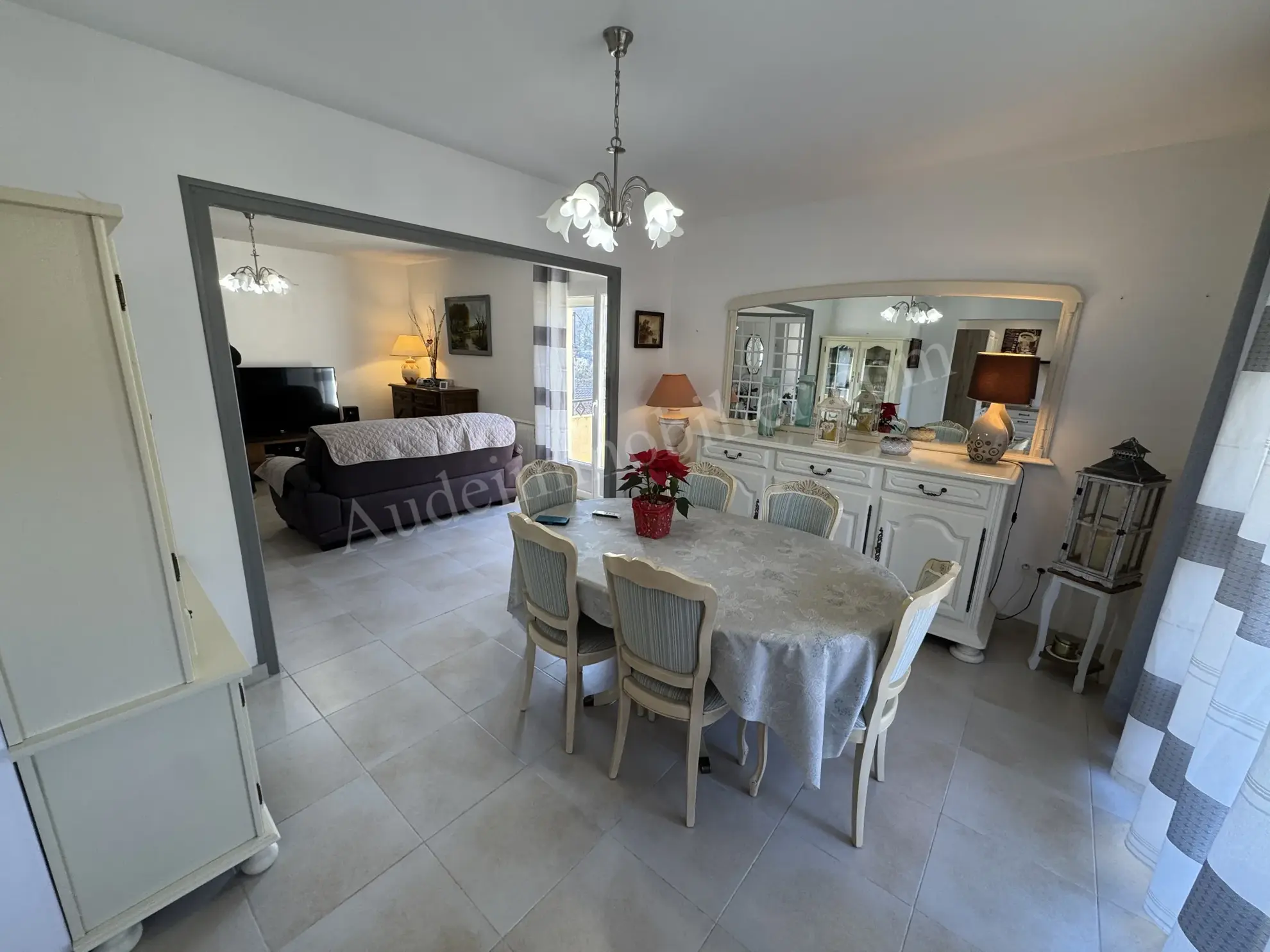 Maison avec jardin, garage et 4 chambres à Esperaza - Haute-Vallée de l'Aude 