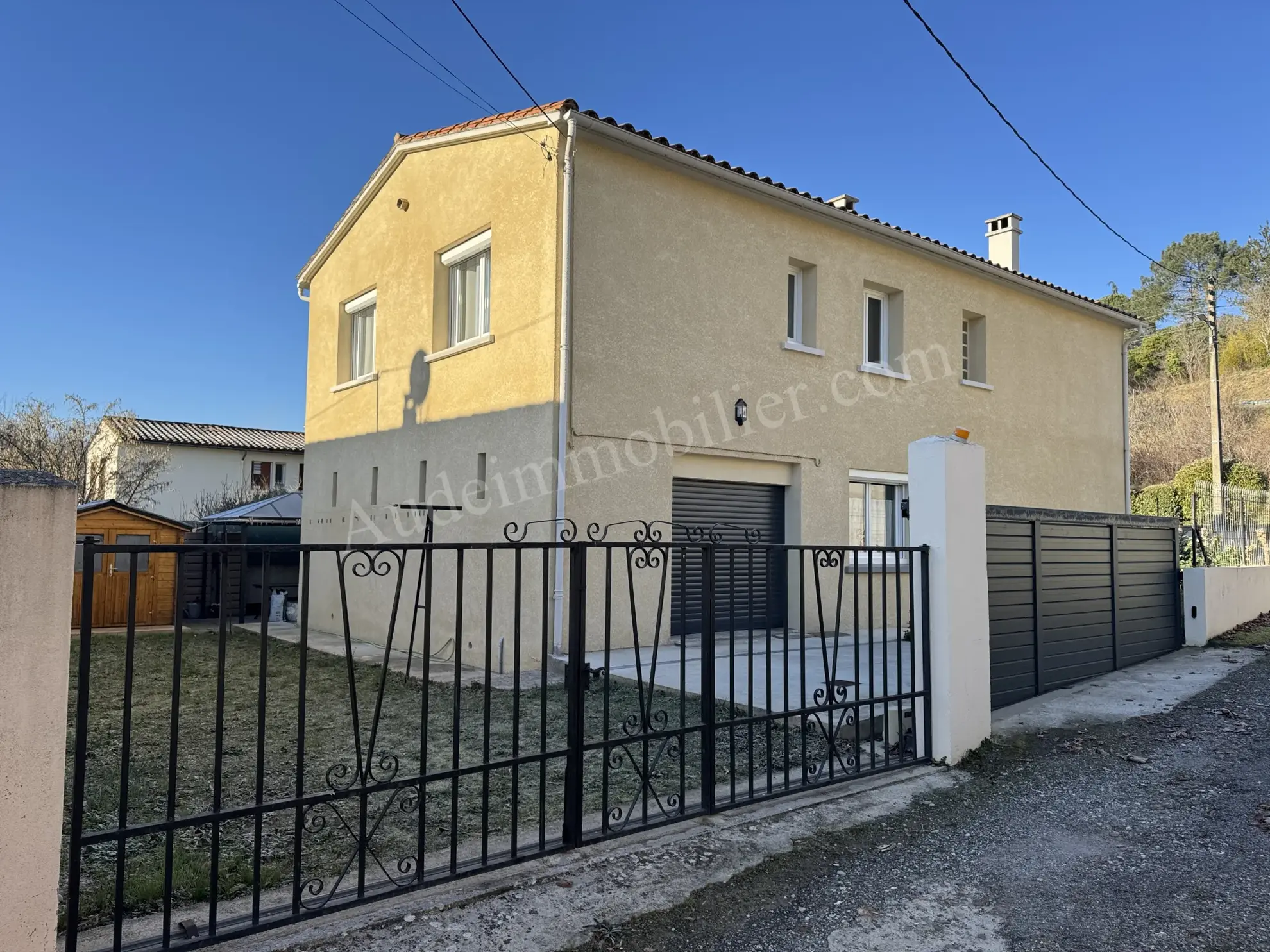 Maison avec jardin, garage et 4 chambres à Esperaza - Haute-Vallée de l'Aude 