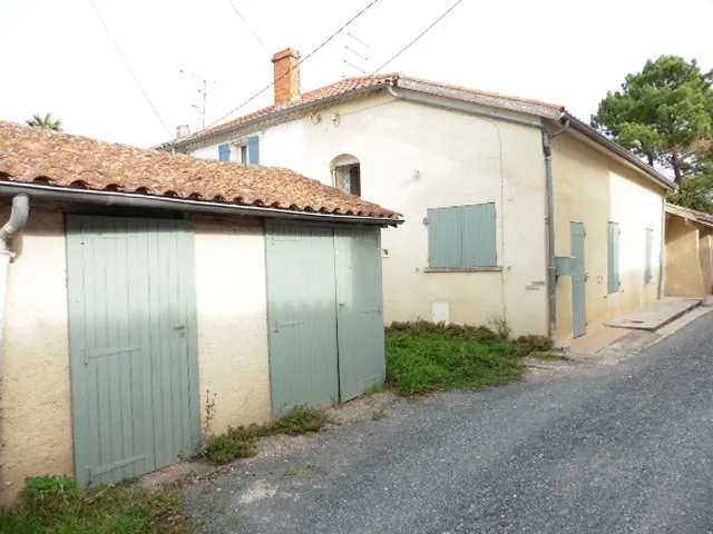 Maison de ville avec jardin et garage à Villeneuve-sur-Lot - Type 3