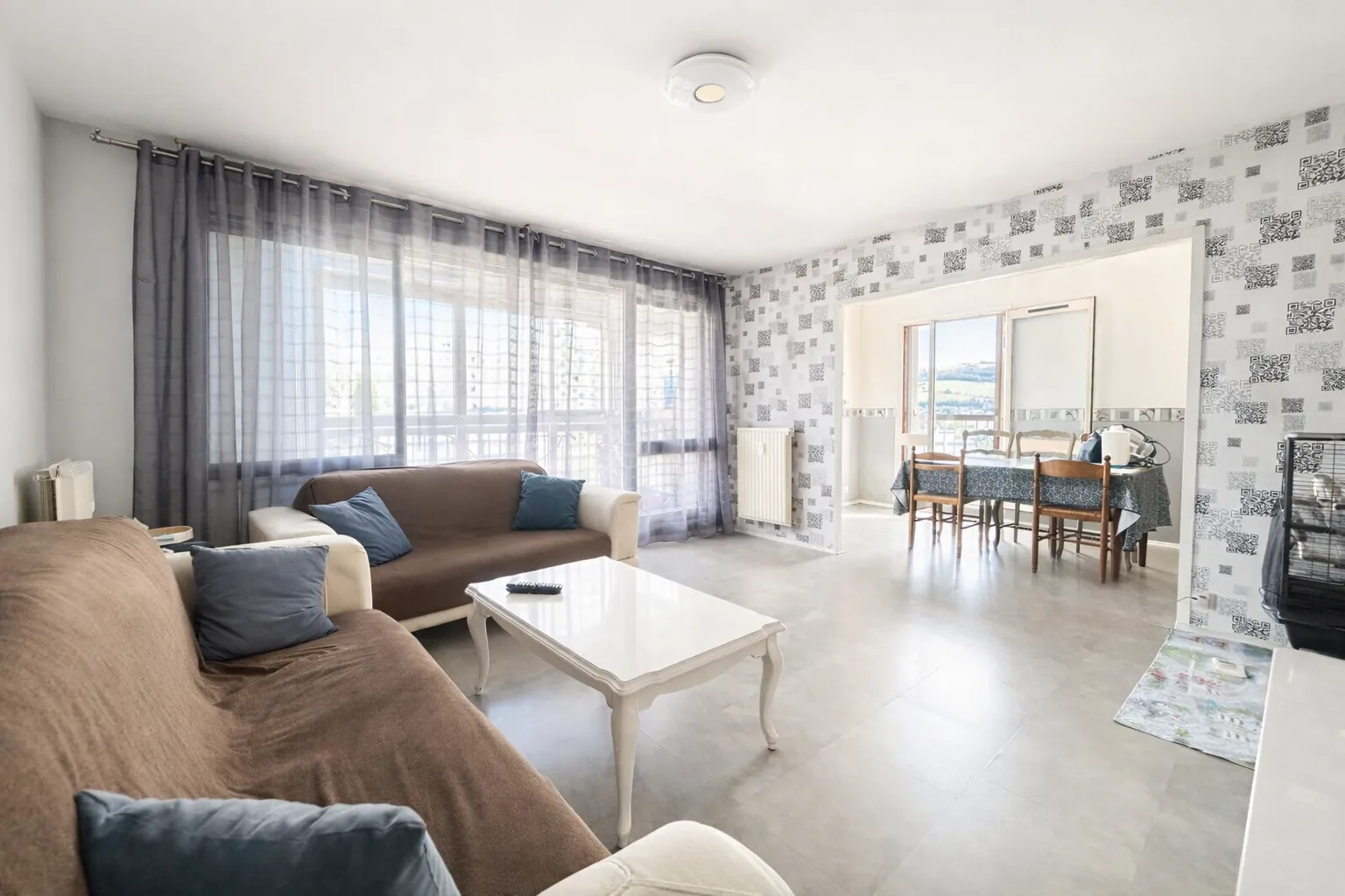 Appartement T4 avec 2 chambres à Saint-Étienne La Cotonne