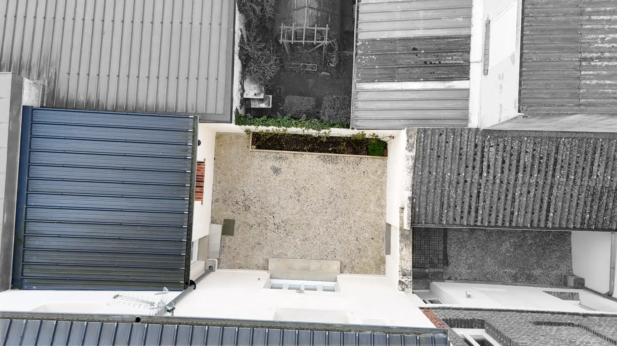 Maison rénovée de 120 m² avec garage et cour à Saint Quentin 