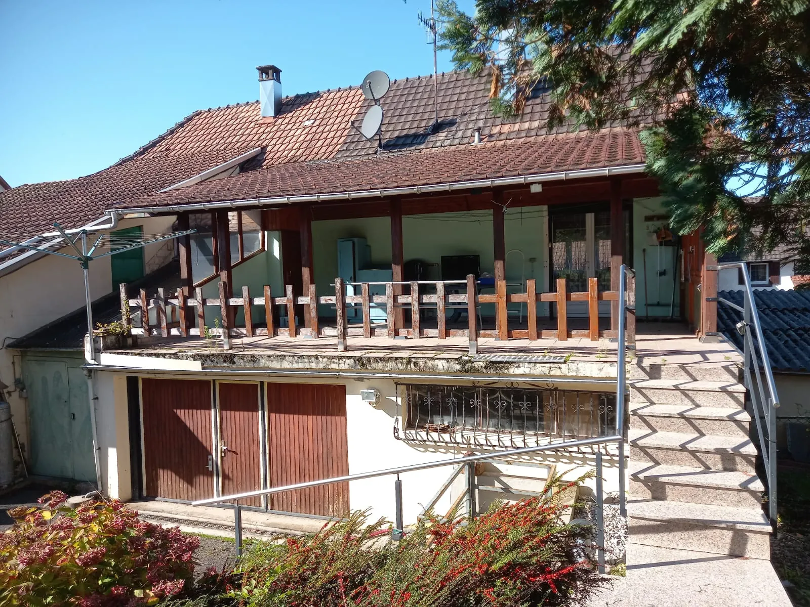 Maison à Manspach de 151 m² avec potentiel, garage et terrasse 