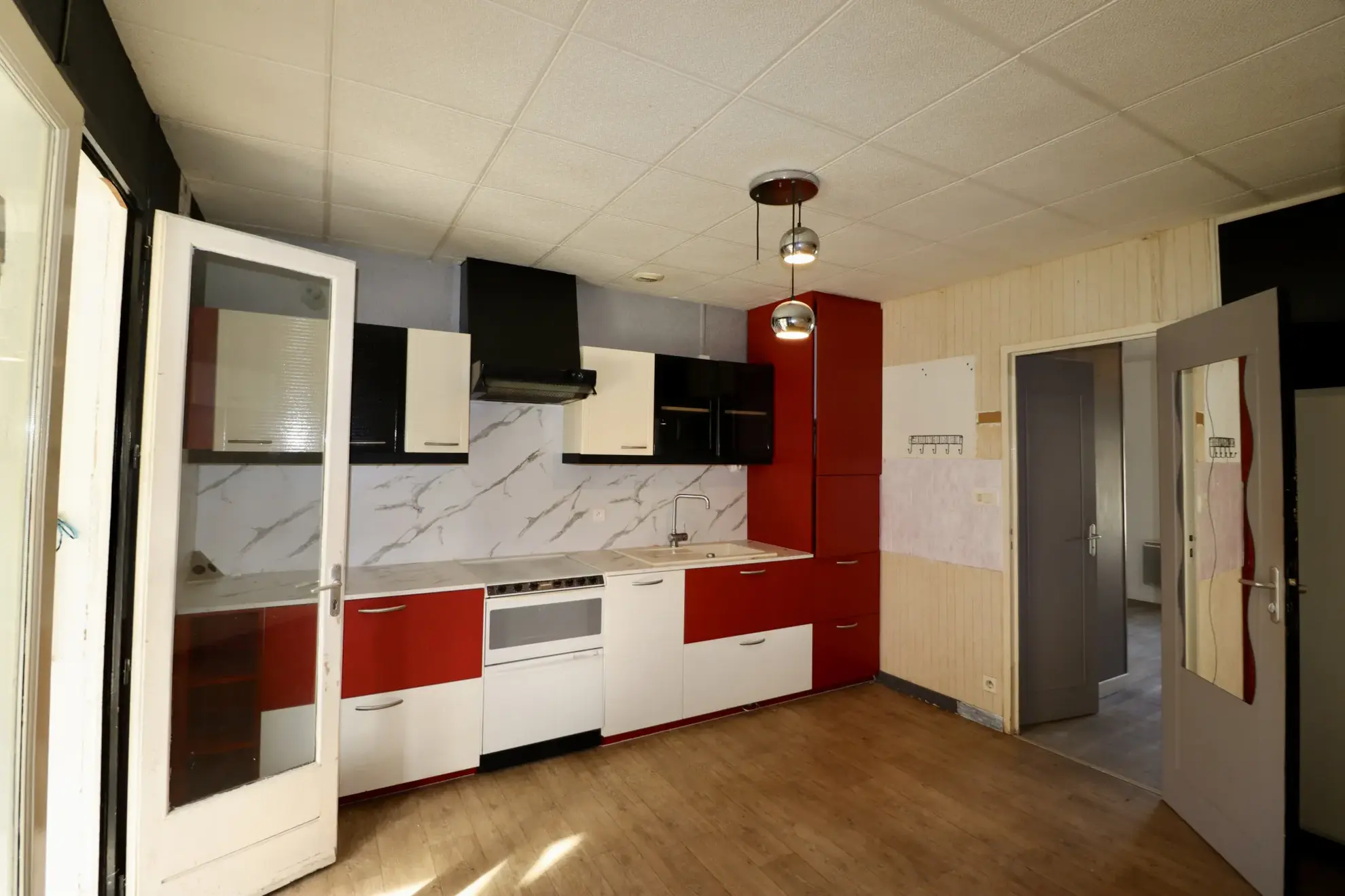 Maison de plain-pied à Semussac proche Royan, jardin et vérandas, idéale pour famille ou retraités 